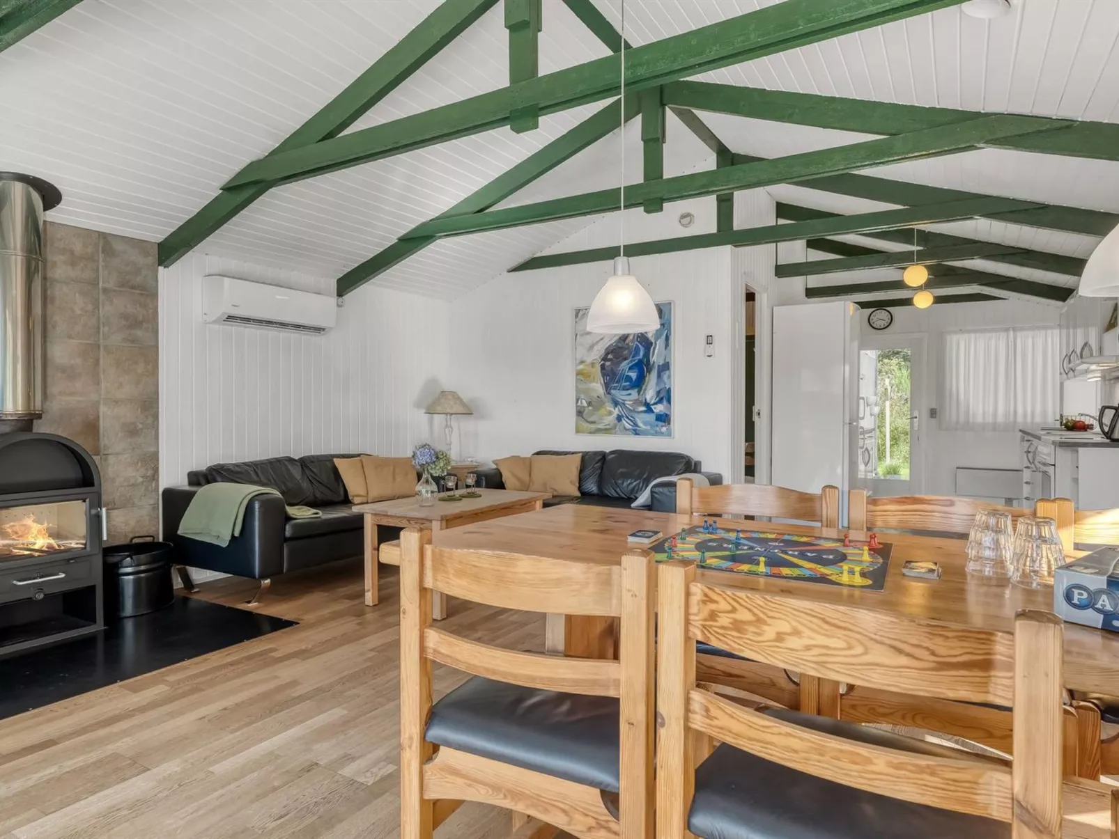 "Inola" - 3.5km from the sea-Binnen