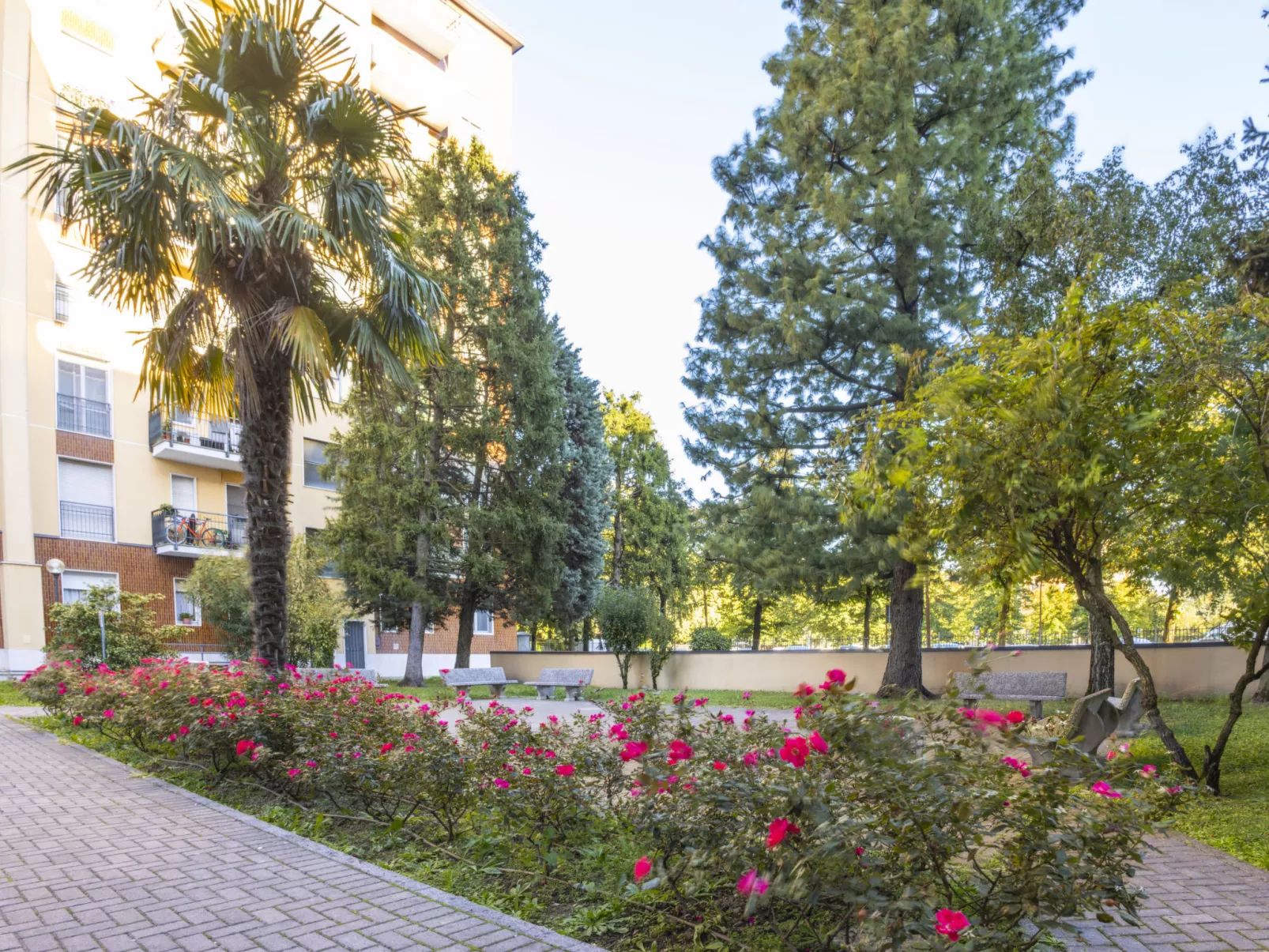 San Donato Open Space-Buiten