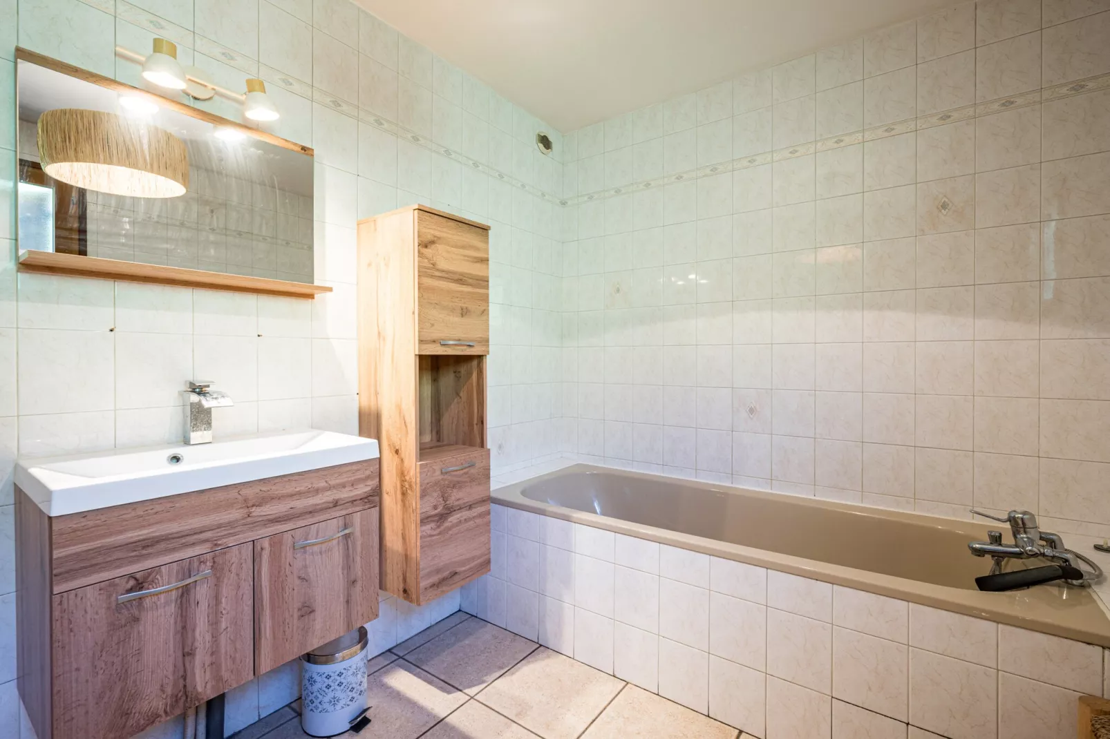 Les Perdrix Blanches - 5P14-Badkamer