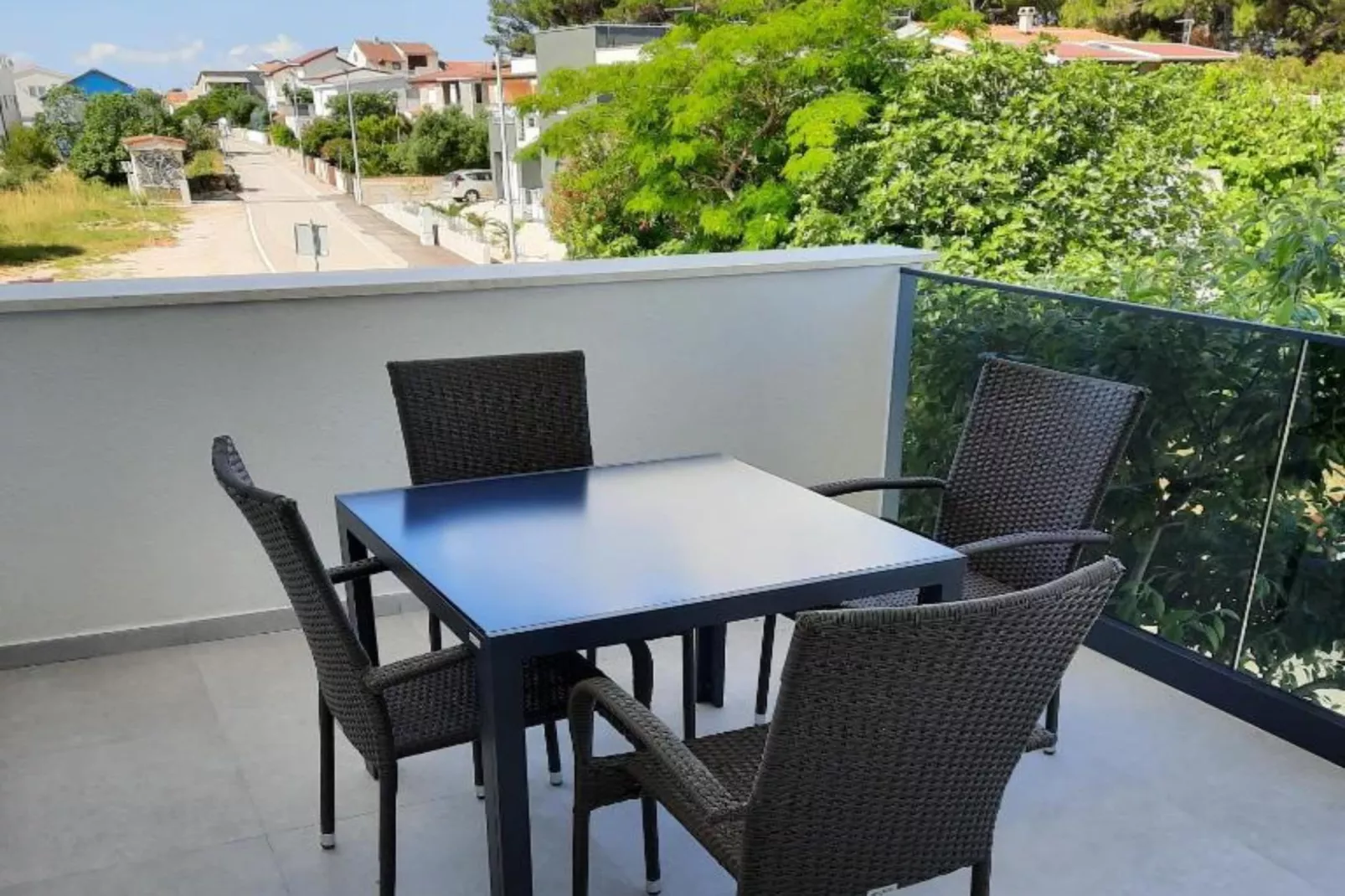 Two Bedroom Apartment 1-Terrasbalkon