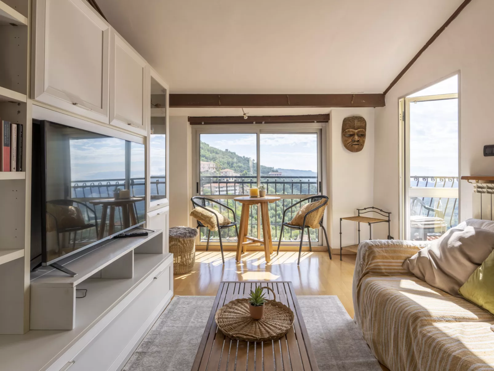Casa Alfonso-Binnen