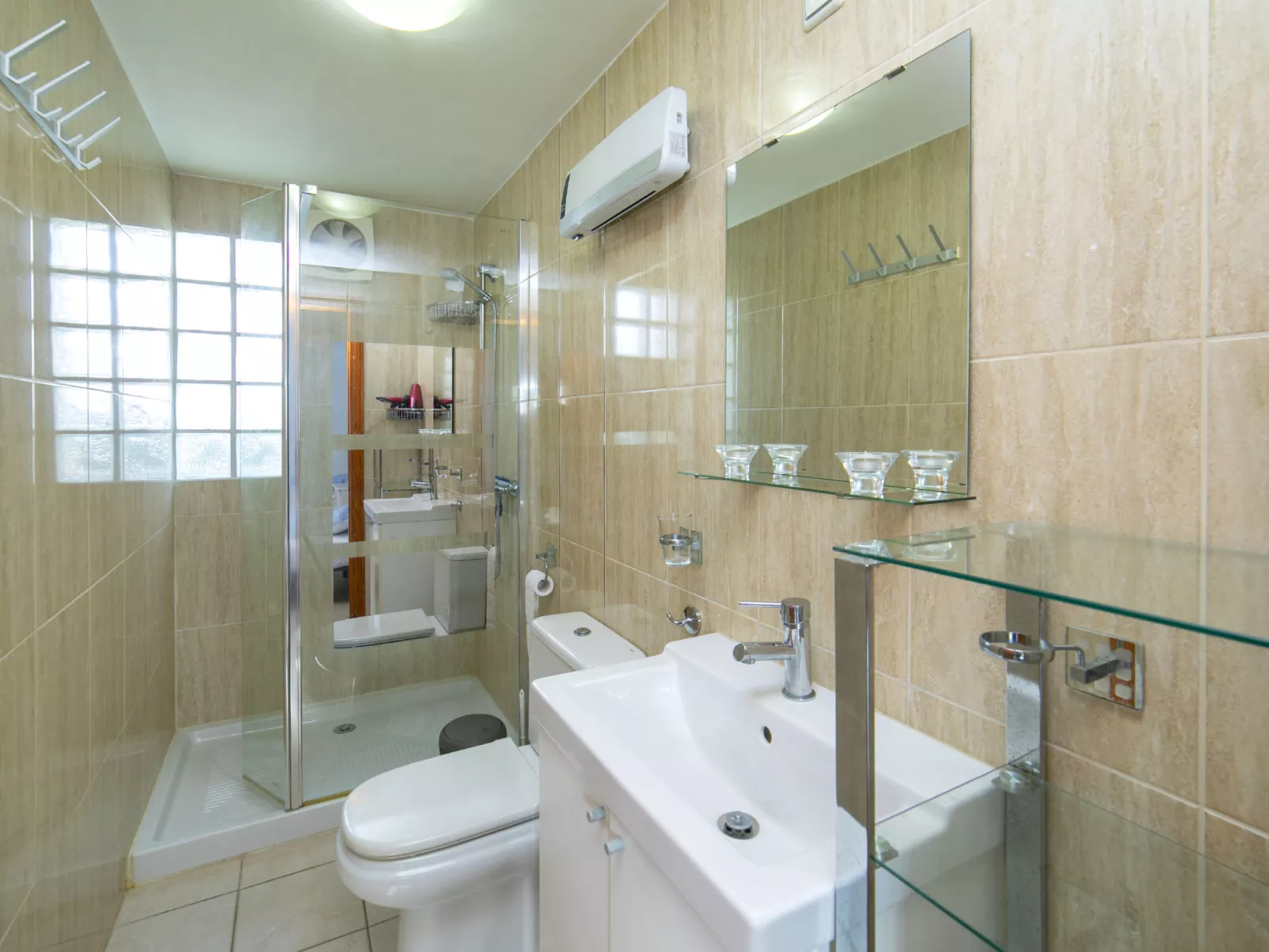 Villa Rosallia-Binnen