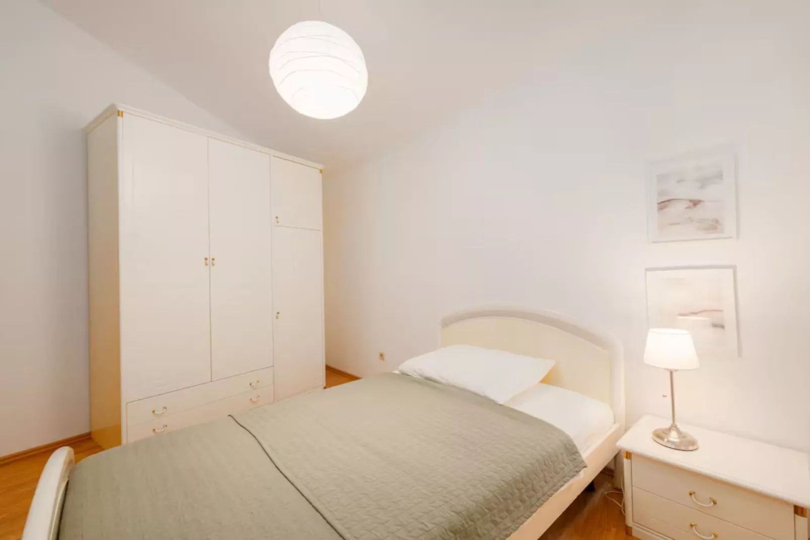 Villa Mima Pool Retreat - Five Bedroom Villa With Pool-Slaapkamer