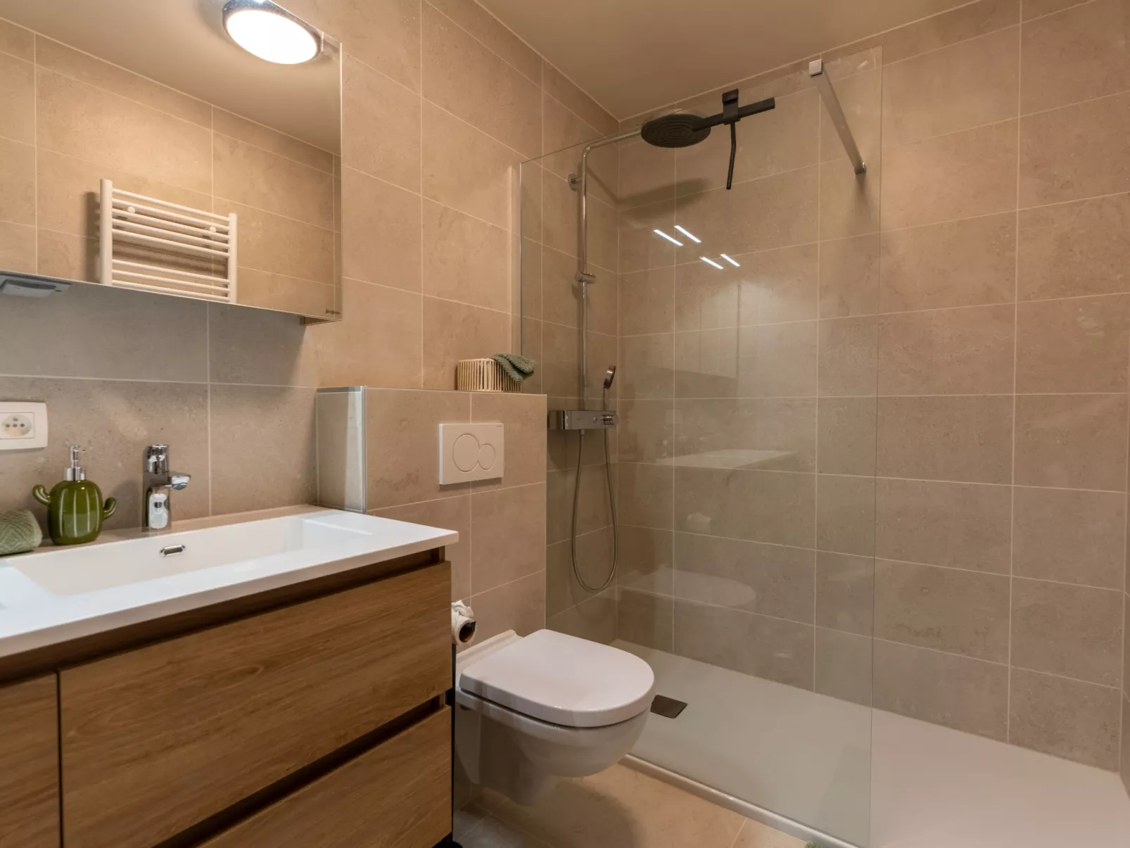 The Waves with parking-Binnen