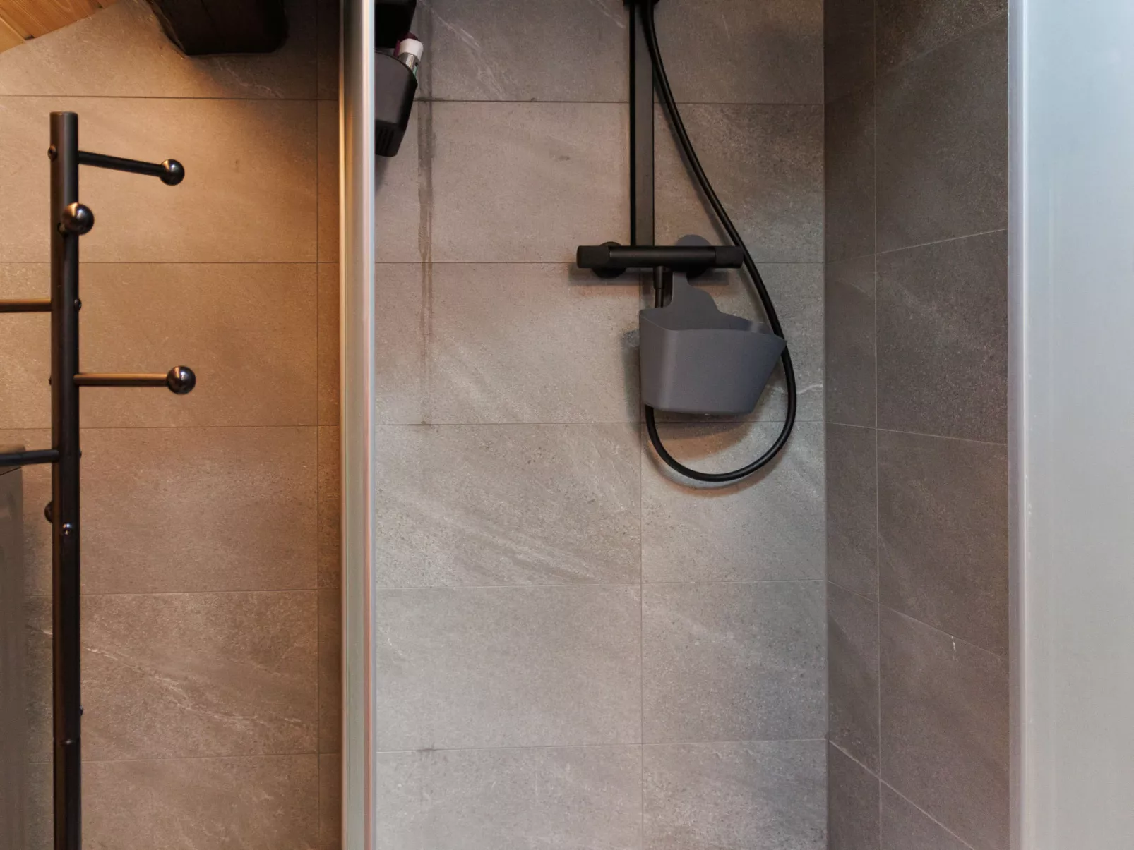 Les Agettes 1865-Binnen