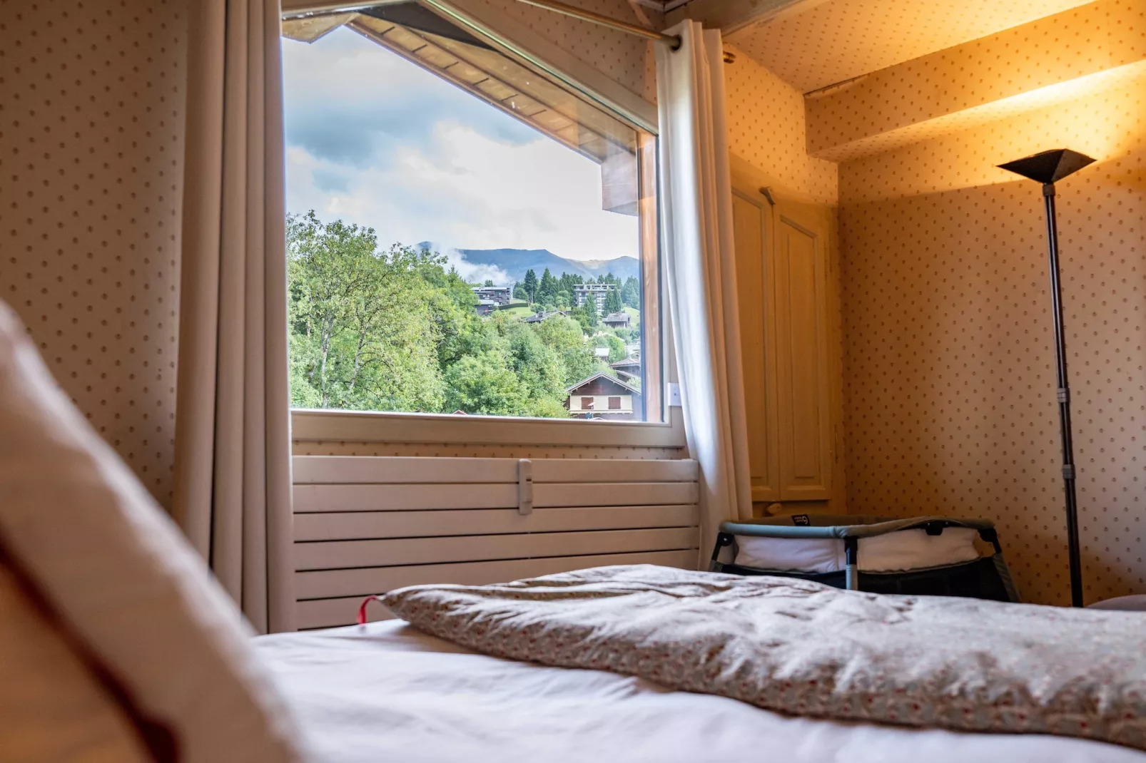 NL-48-CRISTAUX-Slaapkamer