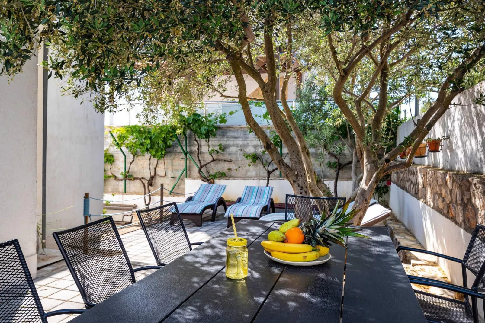 Sea view apartment Dajana-Eetkamer