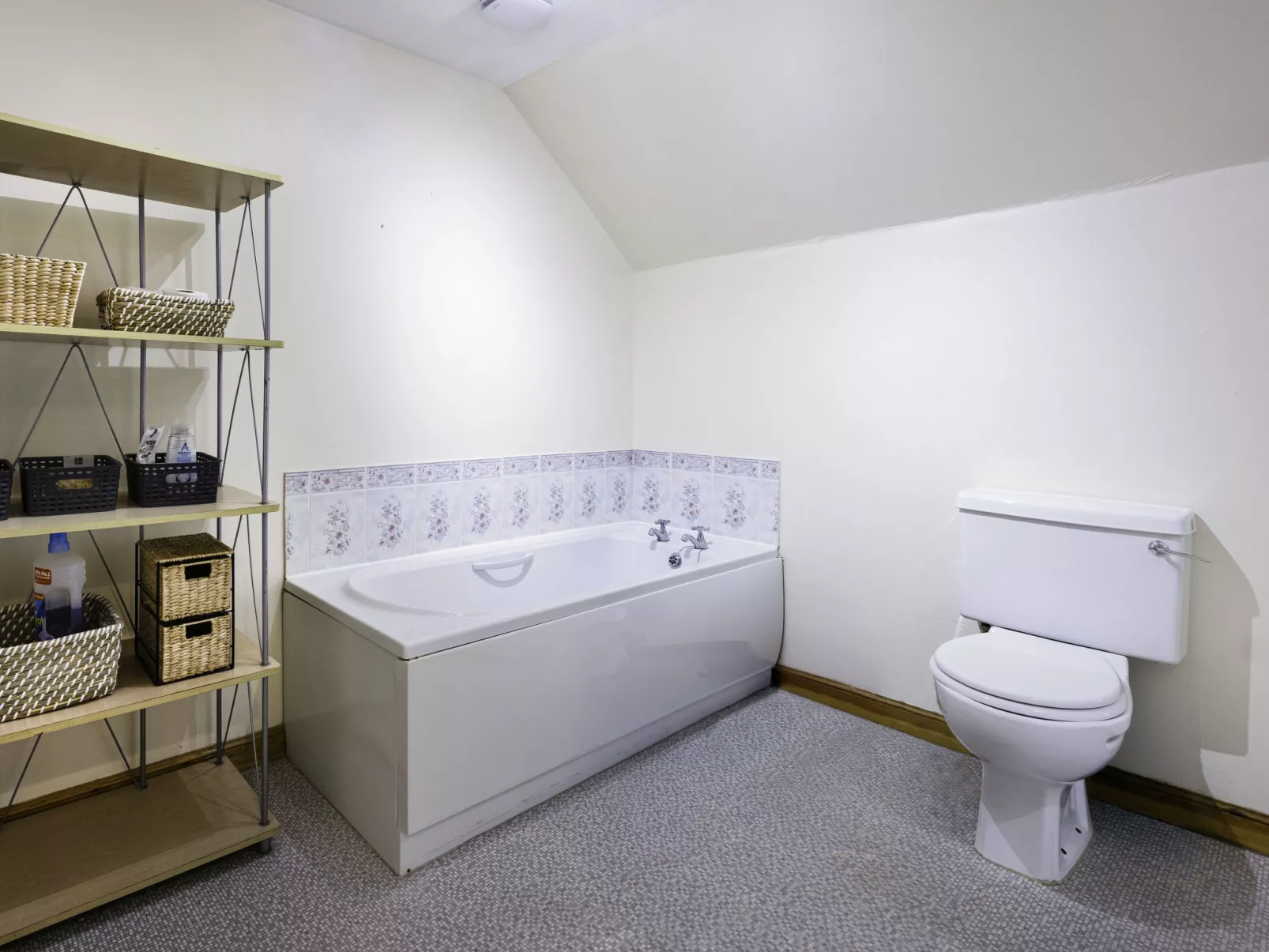 Pitgaveny Apartment-Binnen