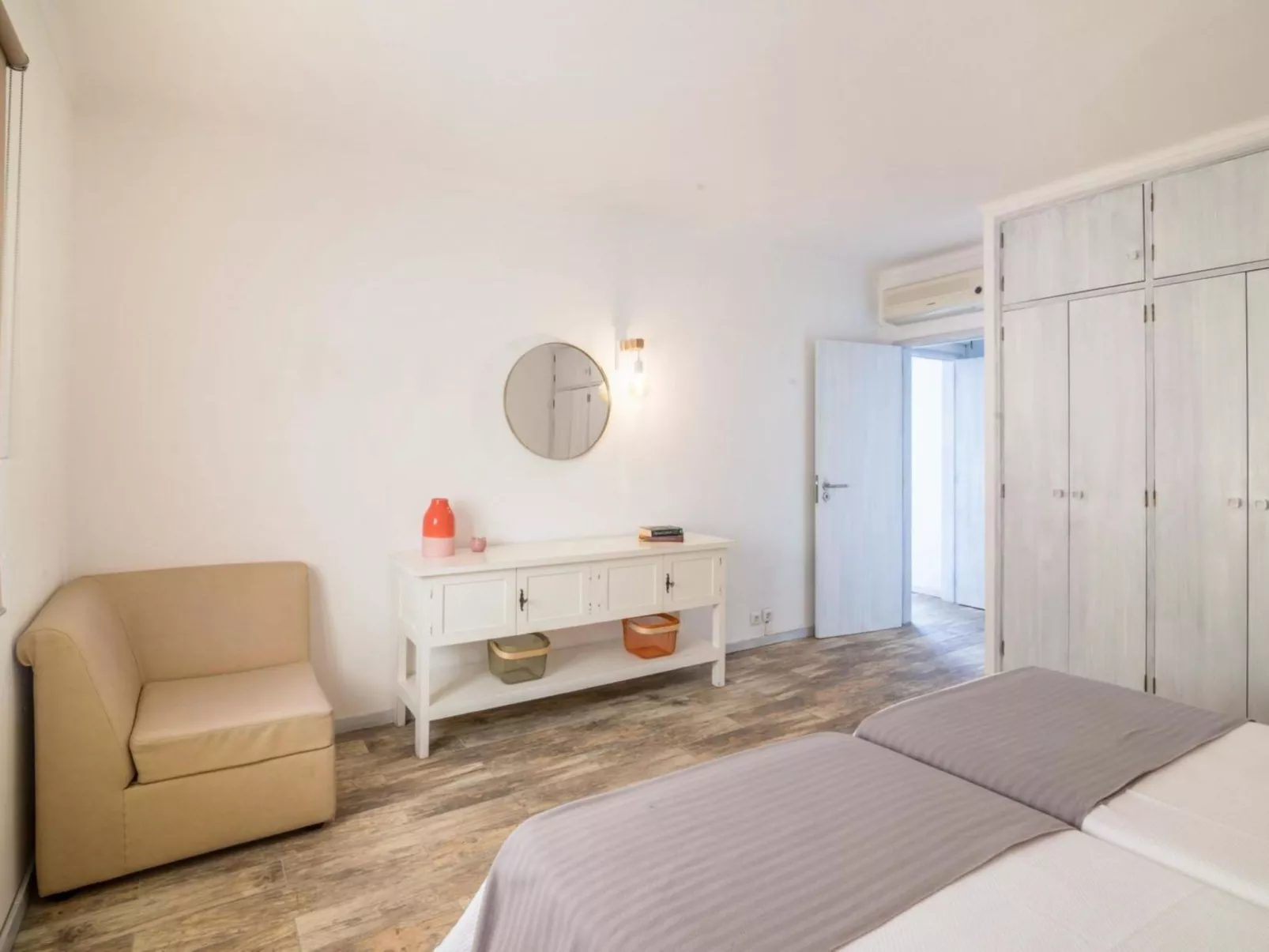 Patrick - Sunny Way-Binnen