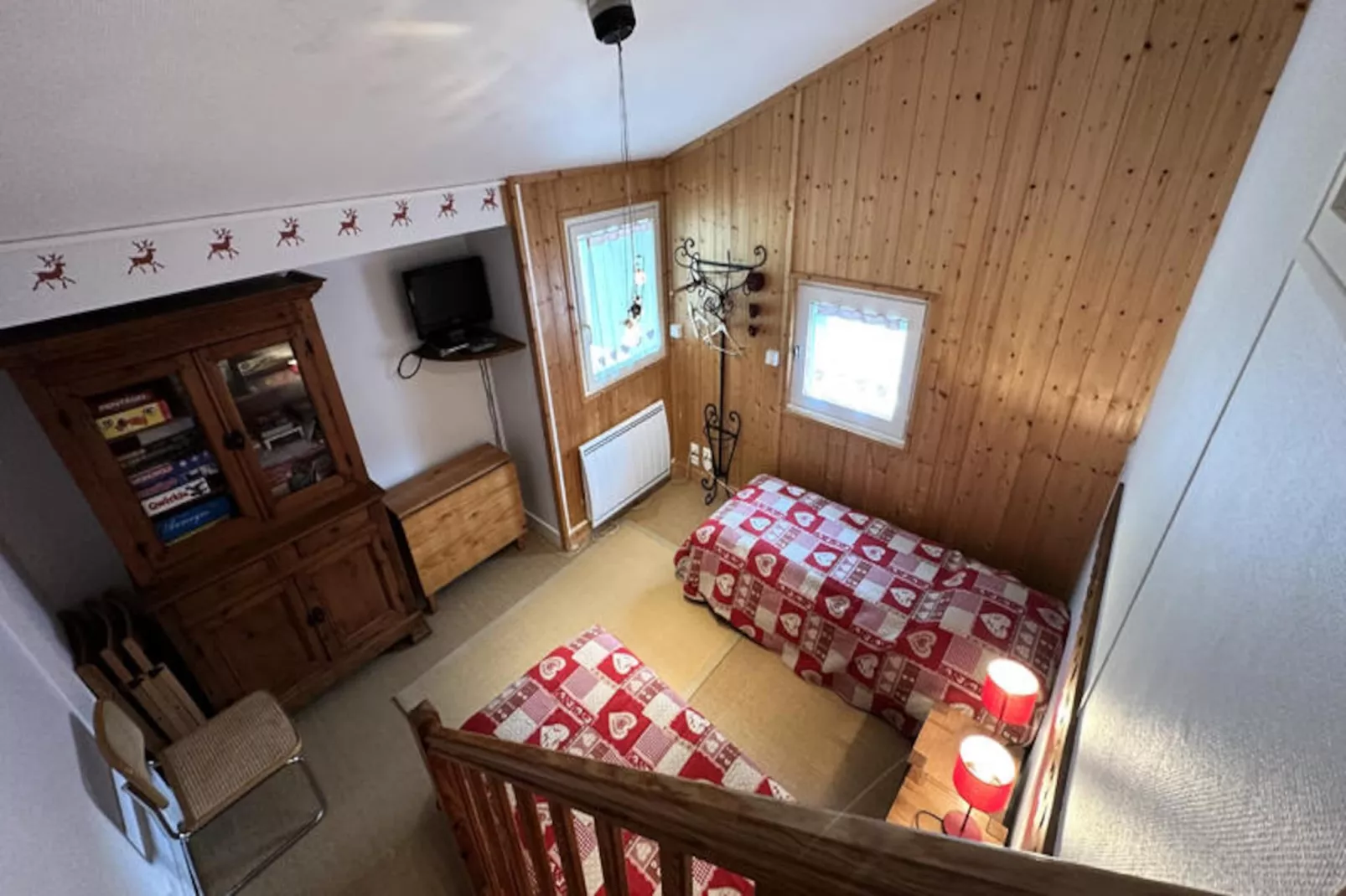 Appartements à Saint Jacques Des Blats-Niet-getagd