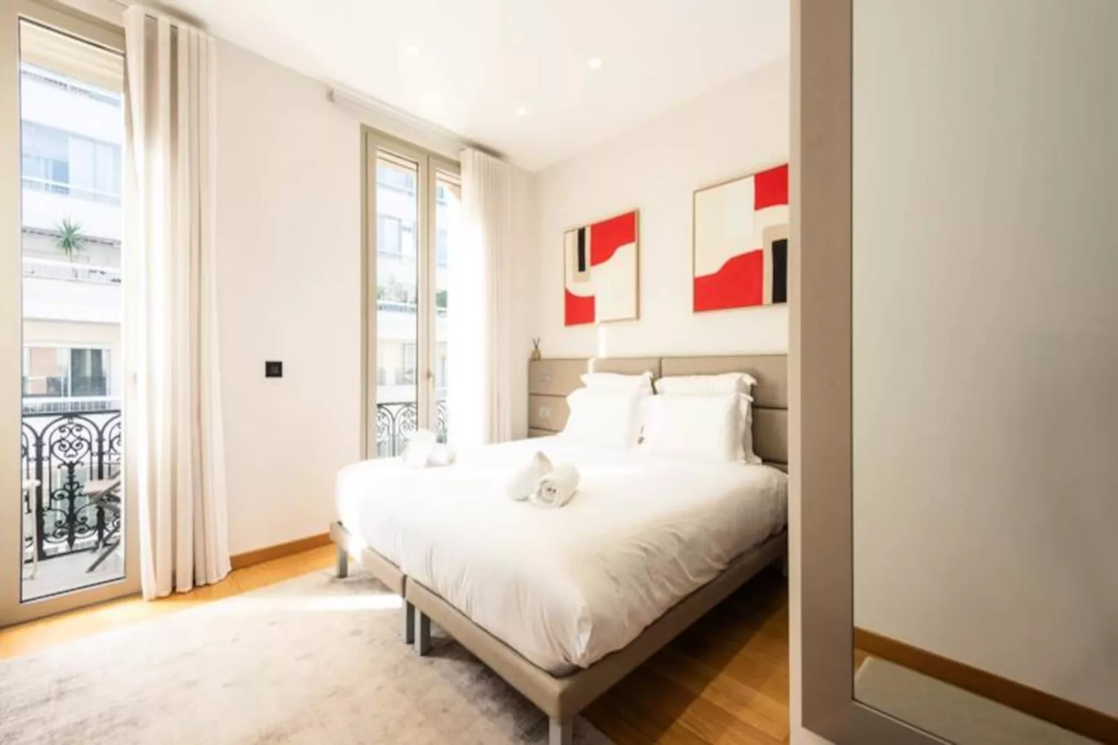 Résidence Duplex 145m² Terrasse Et Ascenseur Privé-Niet-getagd