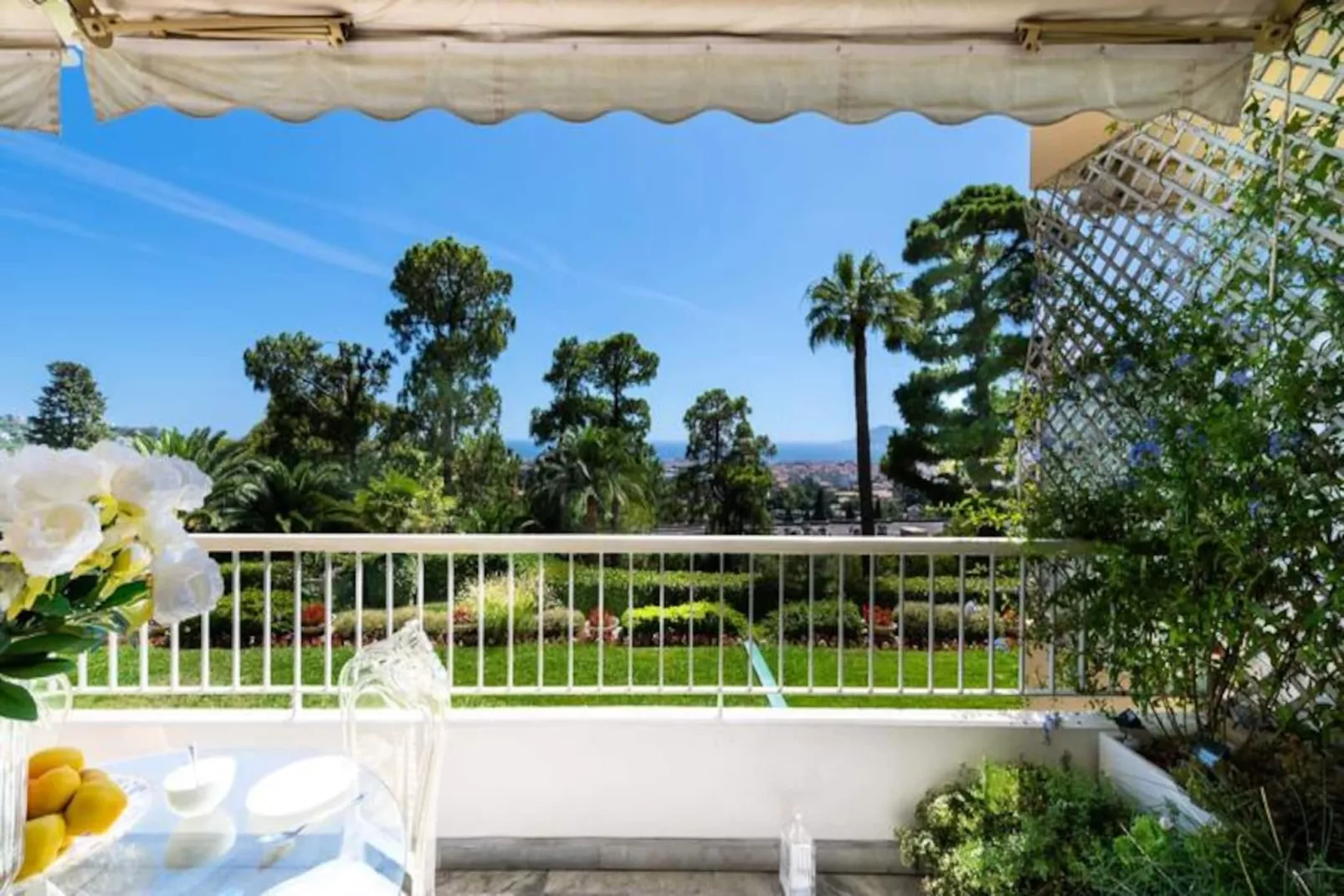 Résidence Spacieux 2p Vue Mer &ndash; R&eacute;sidence Avec Piscine, Cannes-Niet-getagd