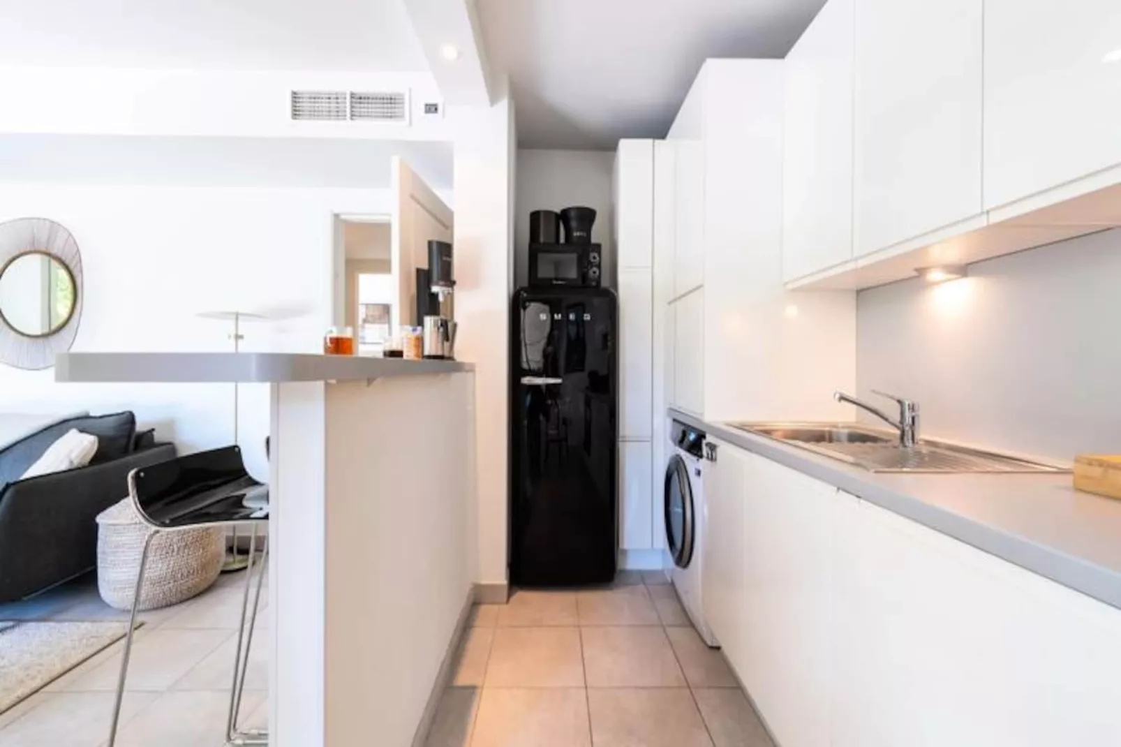 Résidence 2p Rez-de-jardin Avec Piscine – Calme, Parking Privé-Niet-getagd