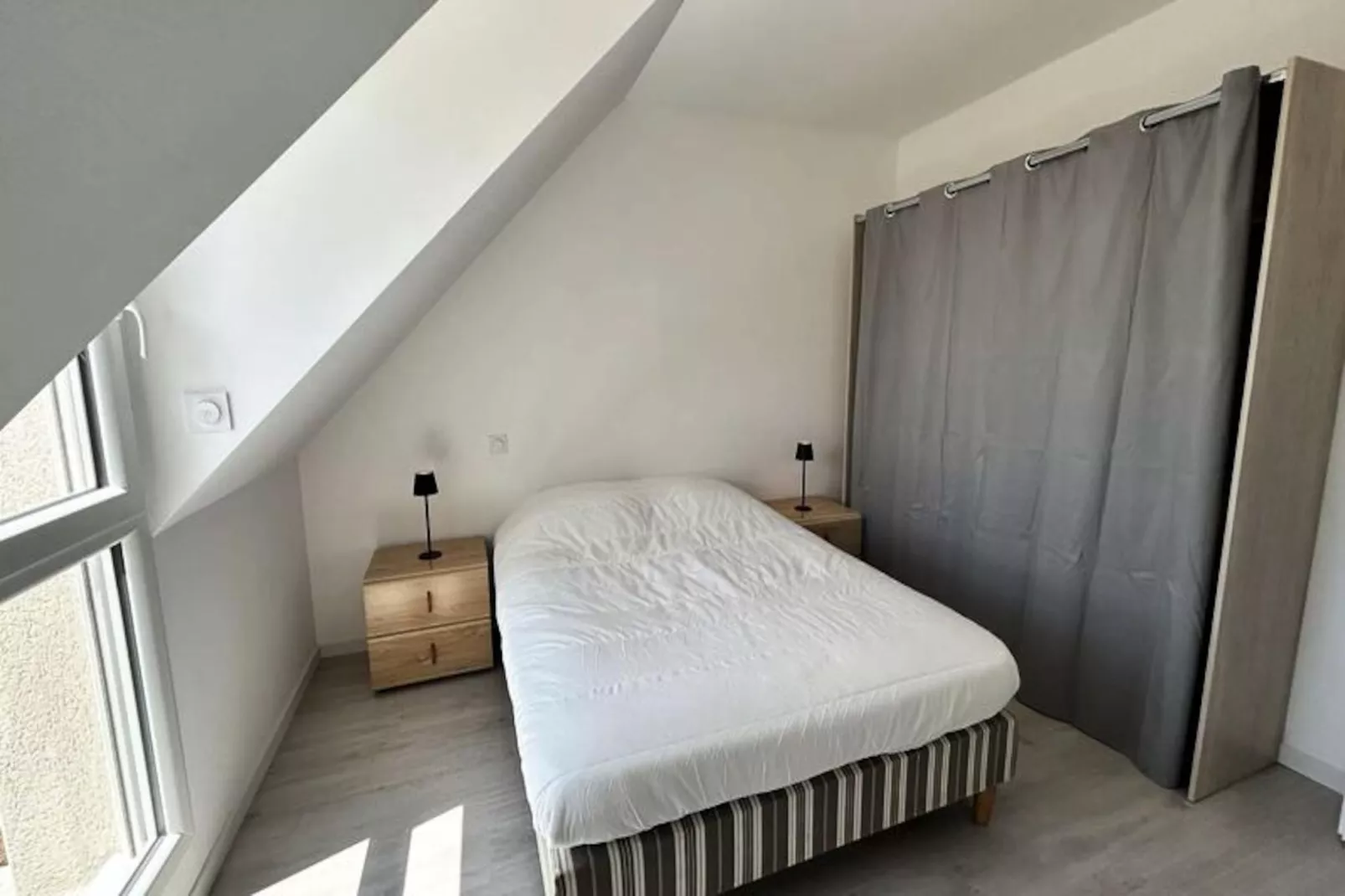 Résidence 306-frehel-Niet-getagd