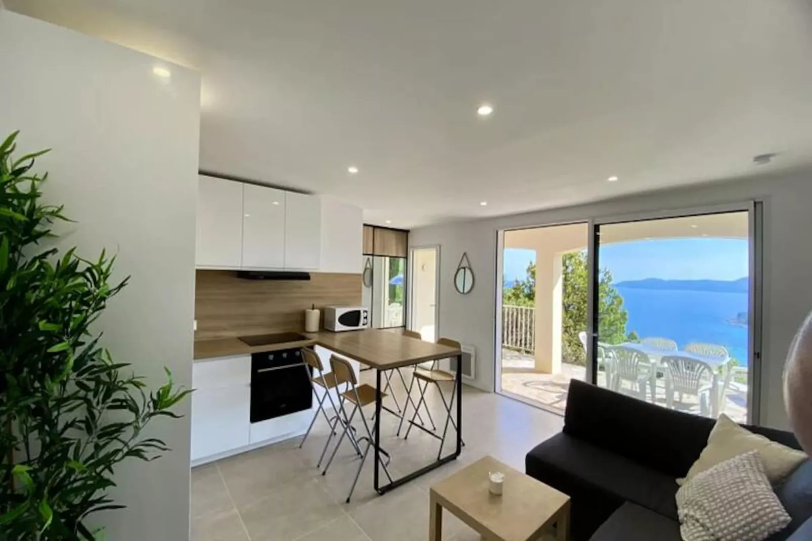 Résidence T2 Lumineux Avec Terrasse Et Vue Mer &ndash; Le Lavandou, Aiguebelle-Niet-getagd