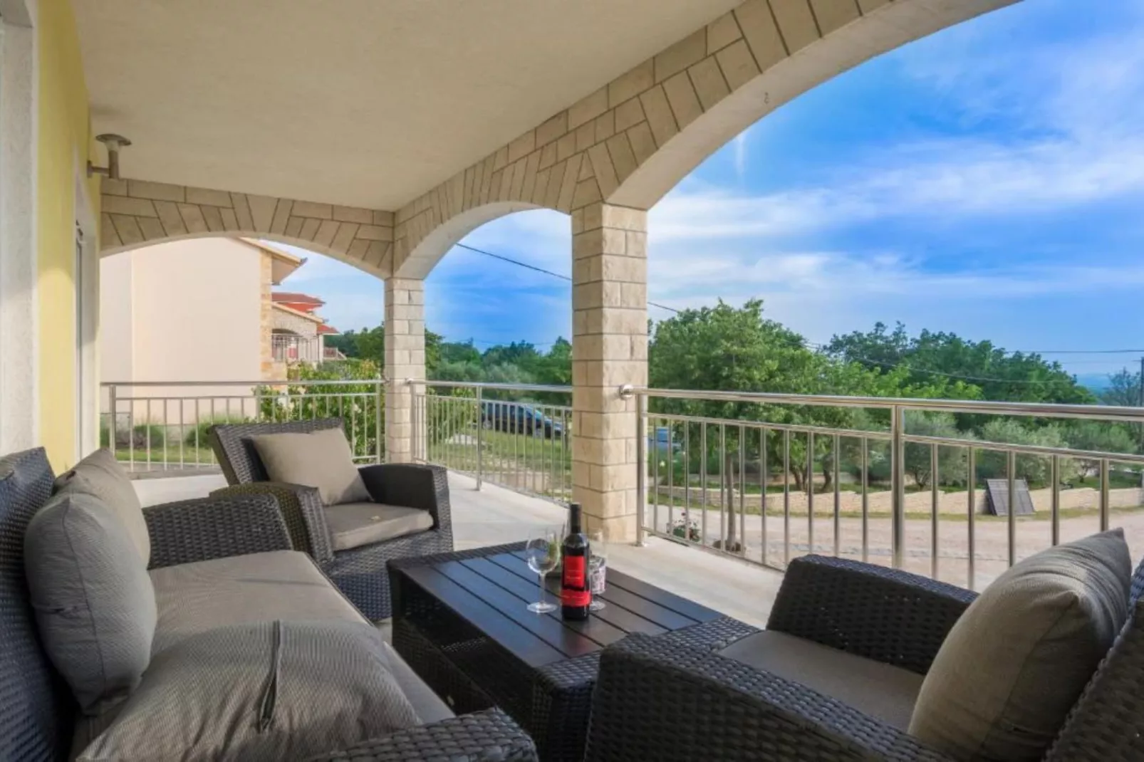 Holiday House BALEN with Swimming Pool - Six Bedroom Holiday House With Pool-Terrasbalkon