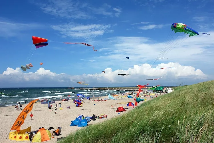 Domki wakacyjne dla 5 osób Sarbinowo-Gebieden zomer 1km