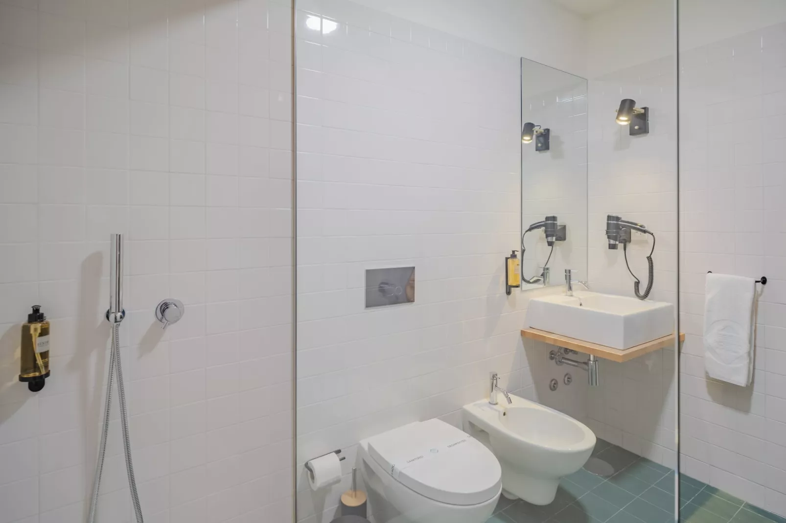 Feel Corporate Housing Campanhã 07-Badkamer