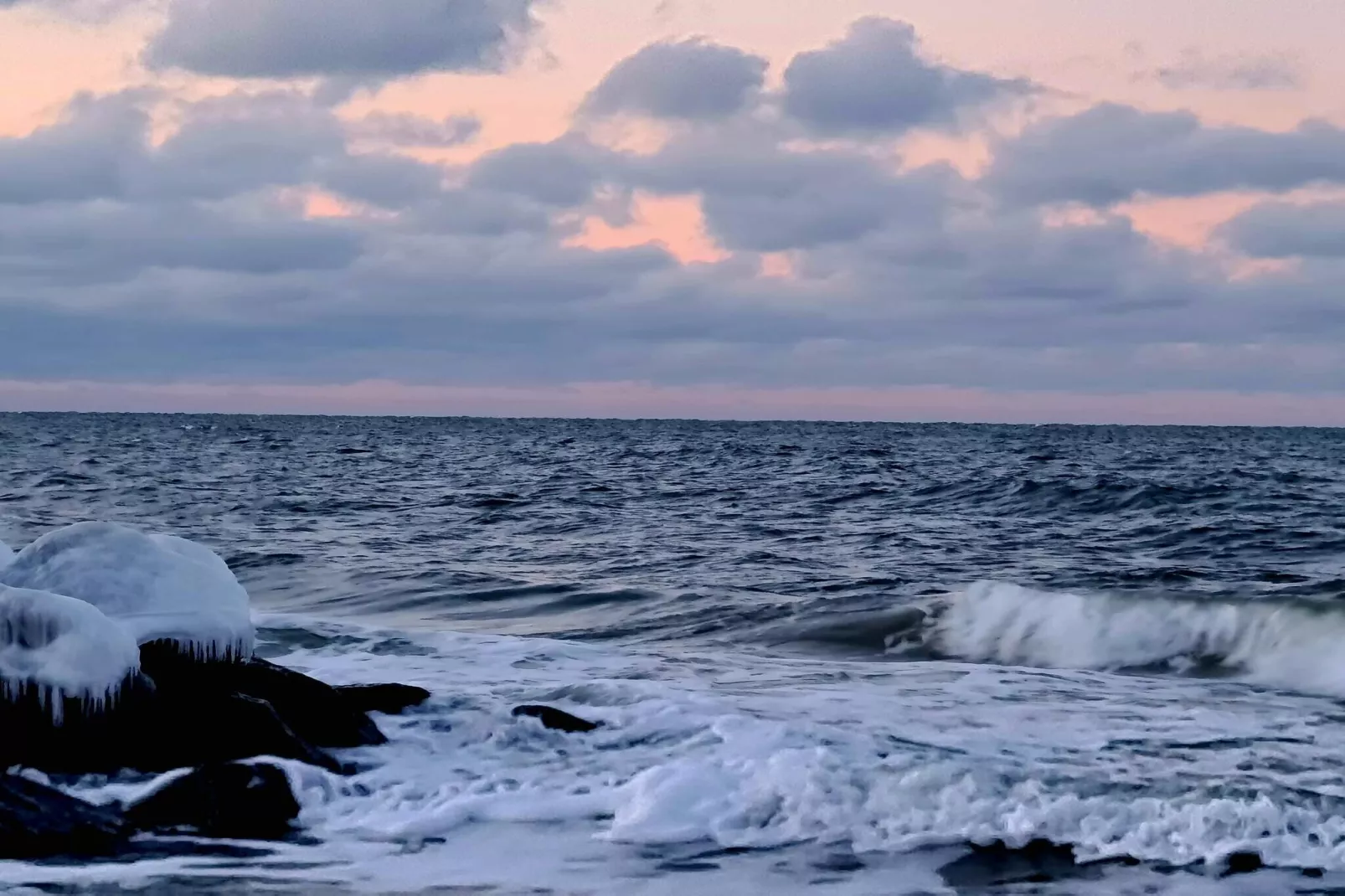 Luxe retraite met zwembad -- By Traum Ferienwohnungen-Waterzicht