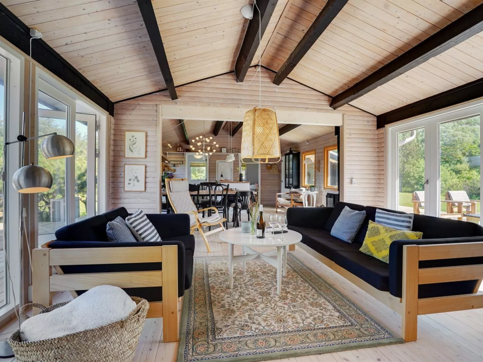 "Skogh" - 600m from the sea-Binnen