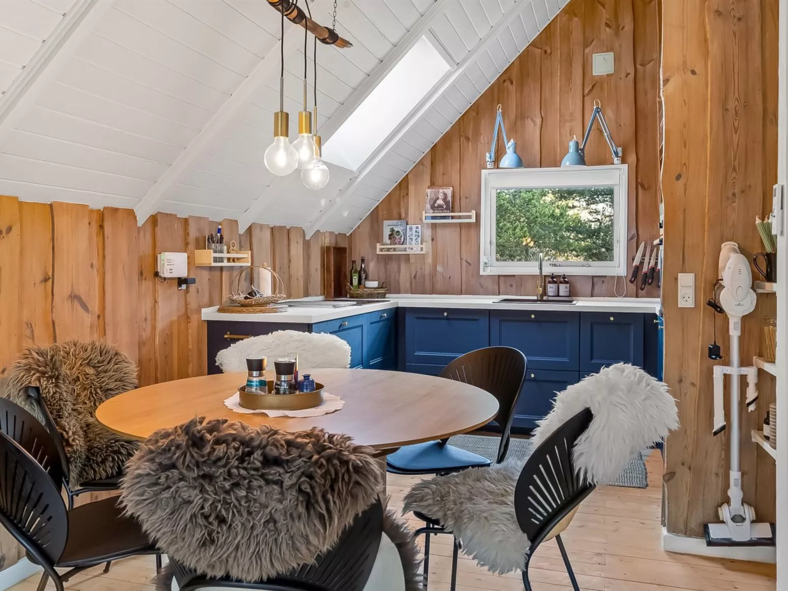 "Magga" - 3.2km from the sea-Binnen