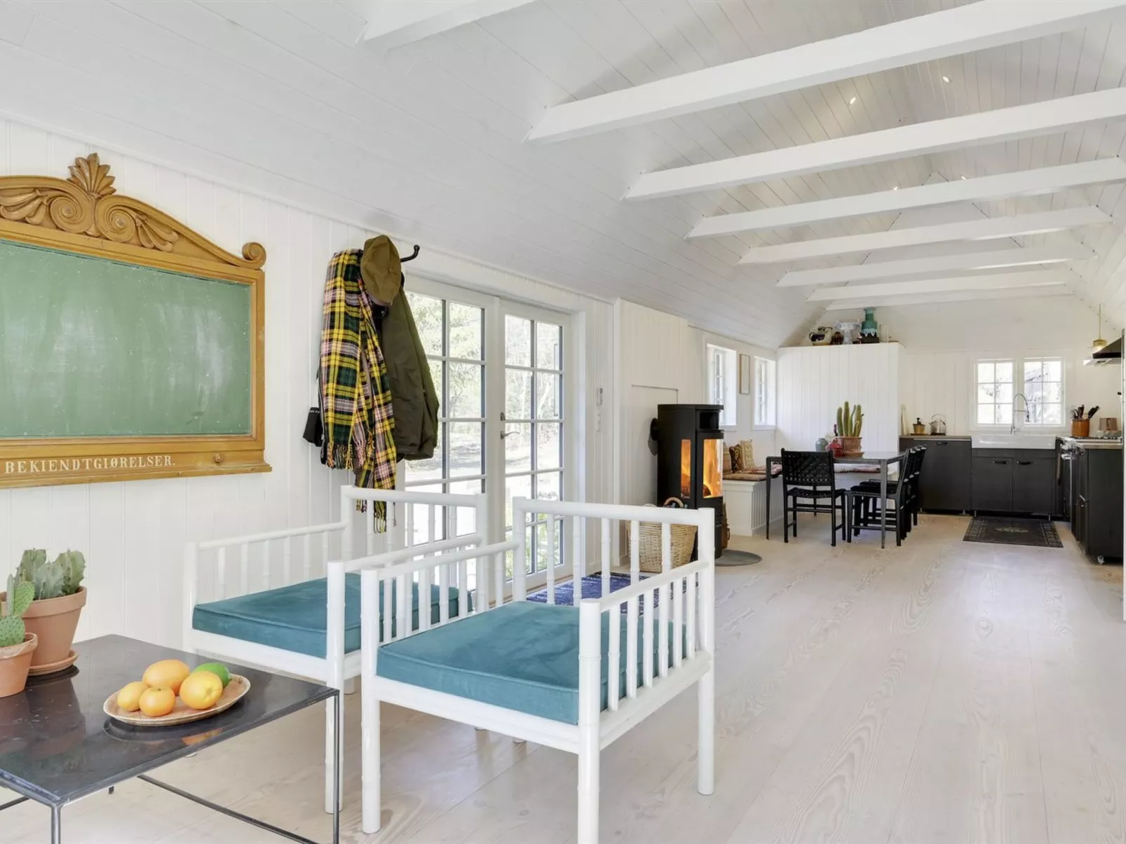 "Venko" - 2.6km from the sea-Binnen