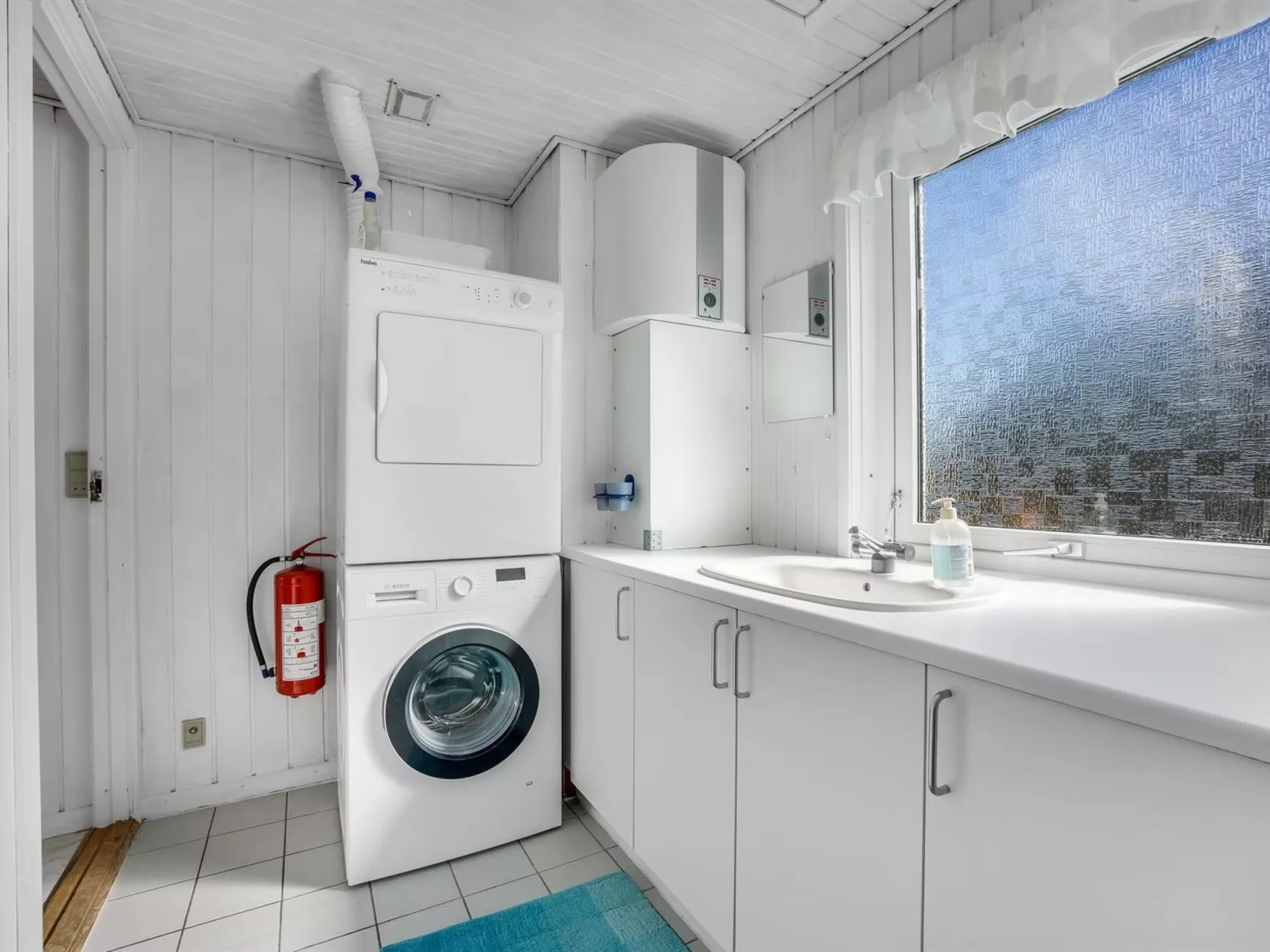 "Olla" - 300m from the sea-Binnen