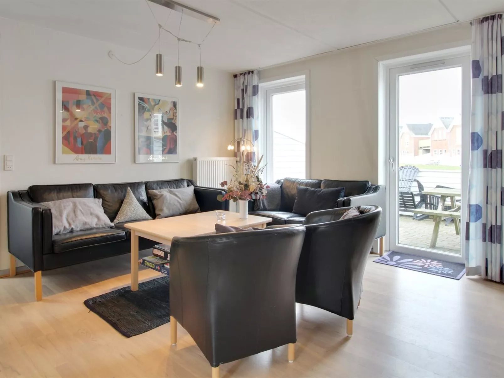 "Mildred" - 2.3km from the sea-Binnen