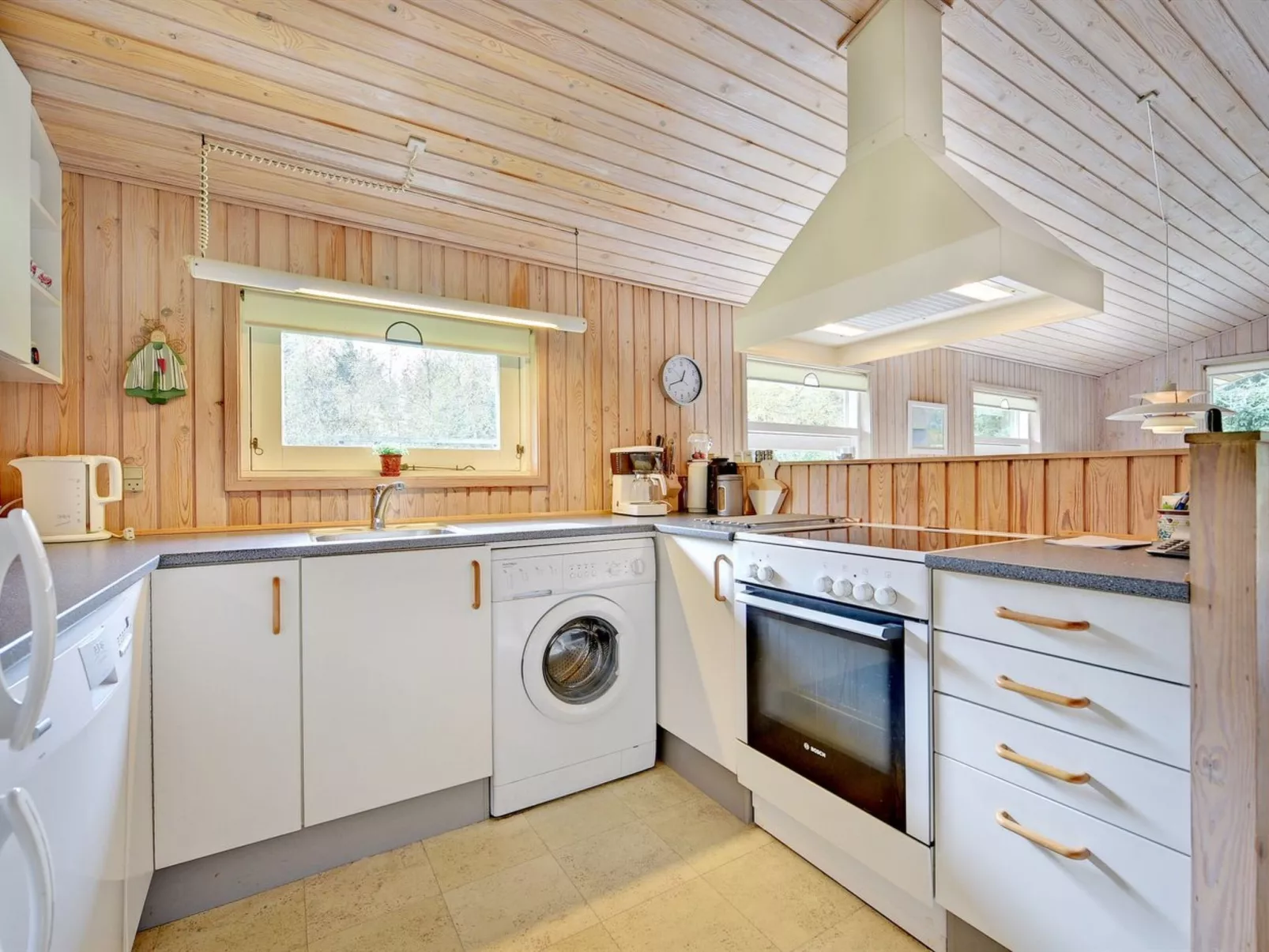 "Editt" - 2km from the sea-Binnen