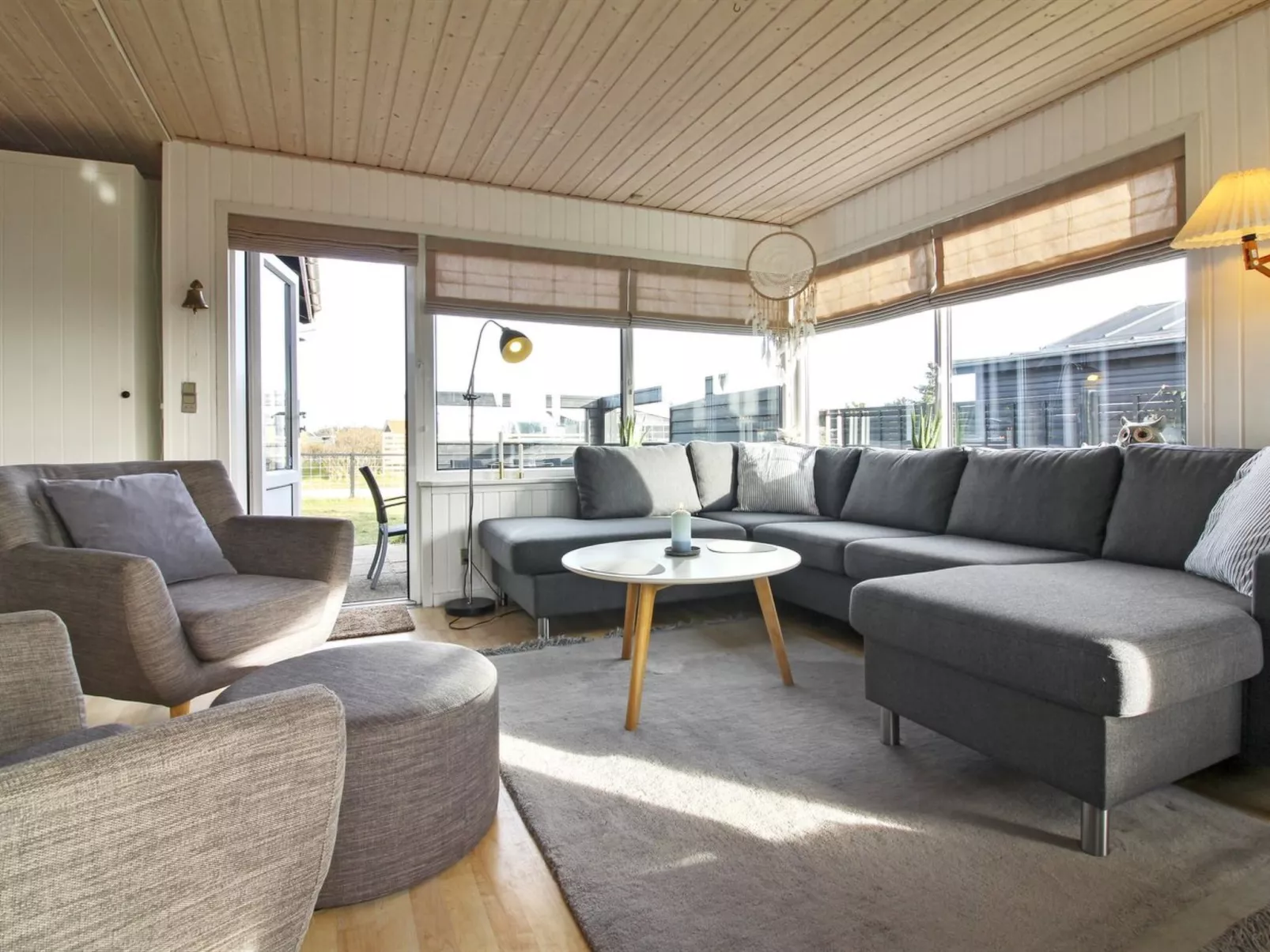 "Jespar" - 300m from the sea-Binnen