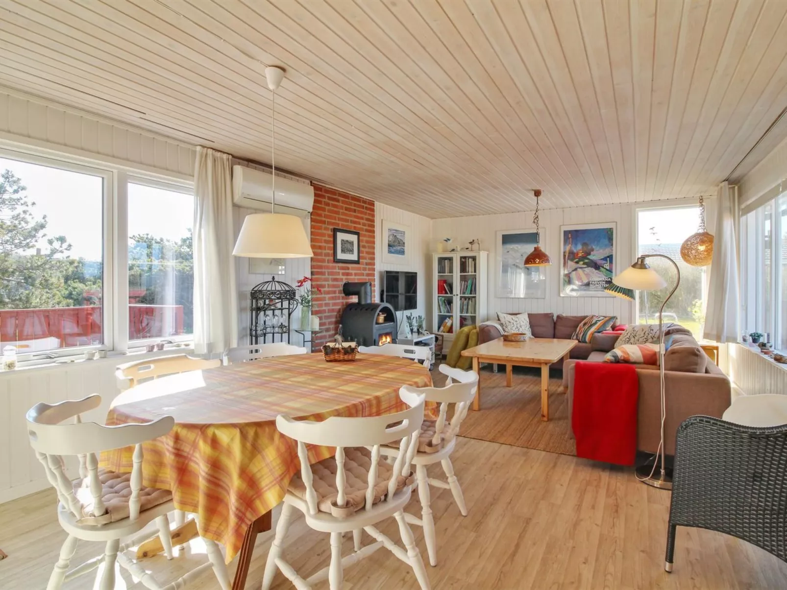 "Fiene" - 300m from the sea-Binnen