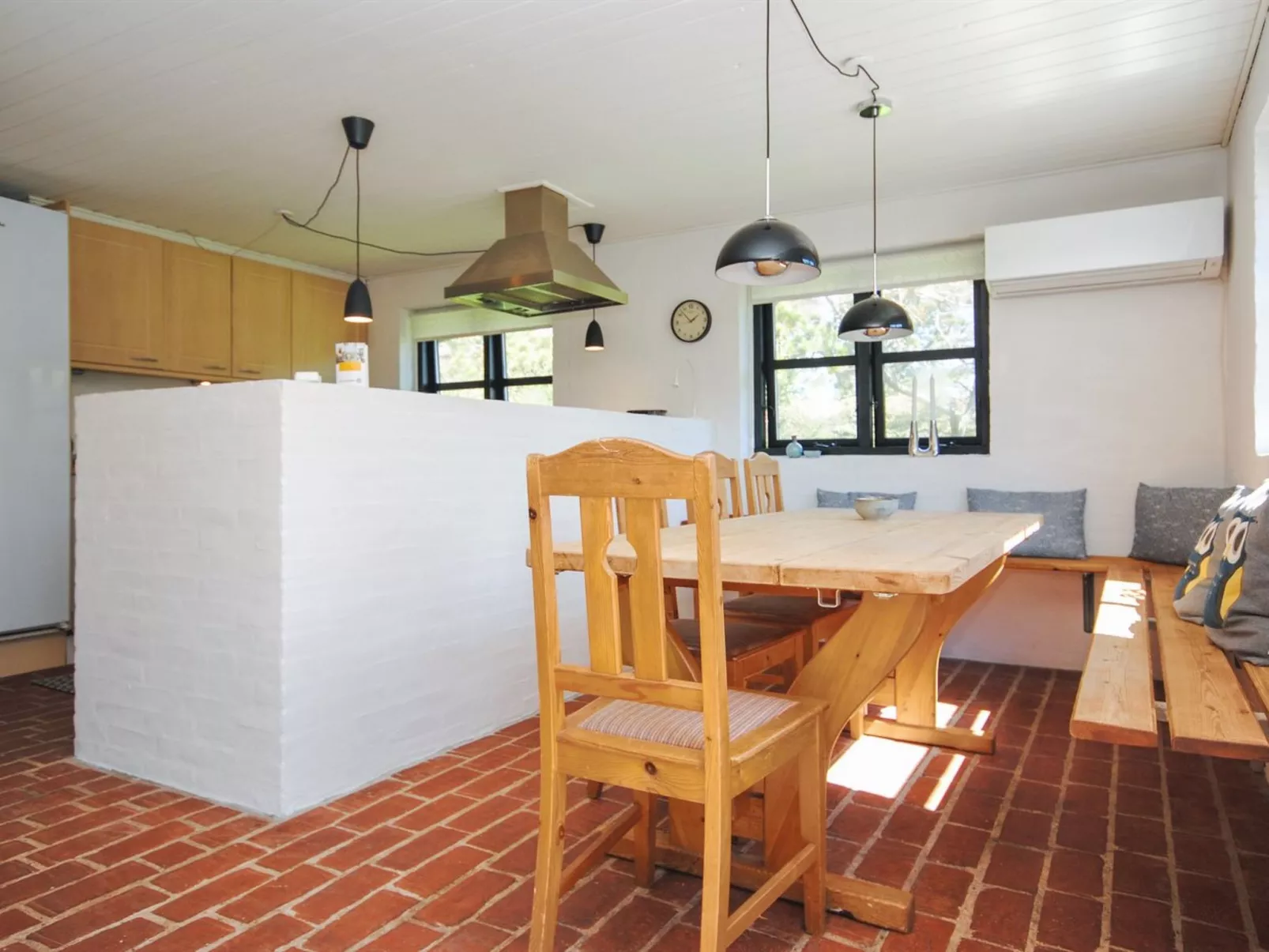 "Duco" - 300m from the sea-Binnen