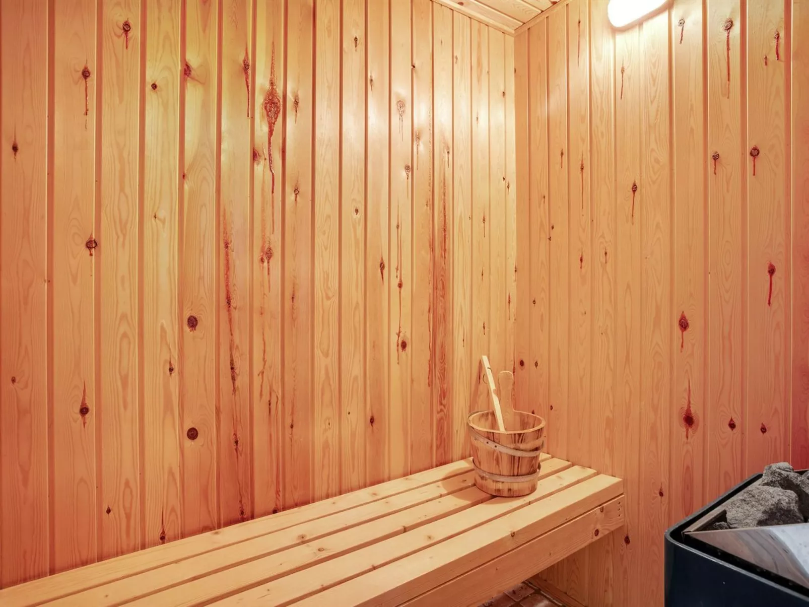 "Østmar" - 1.2km from the sea-Binnen