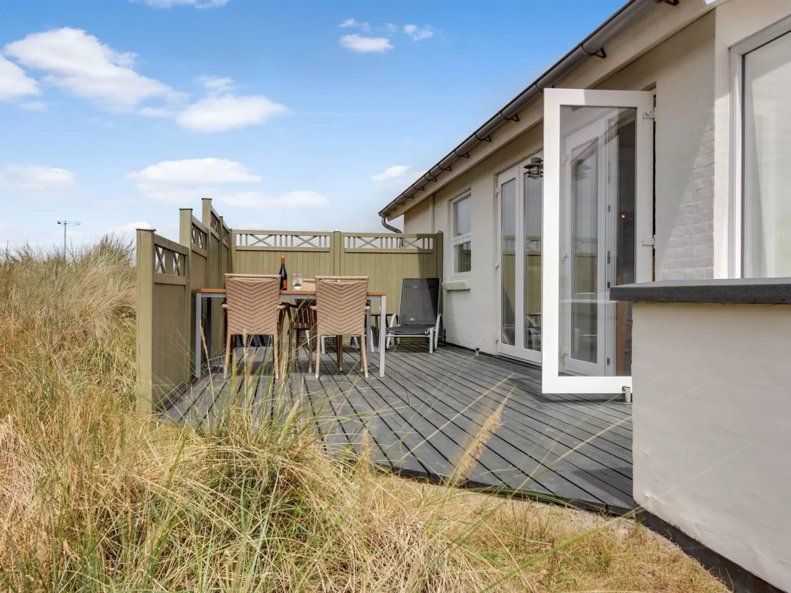 "Ristana" - 100m from the sea-Buiten