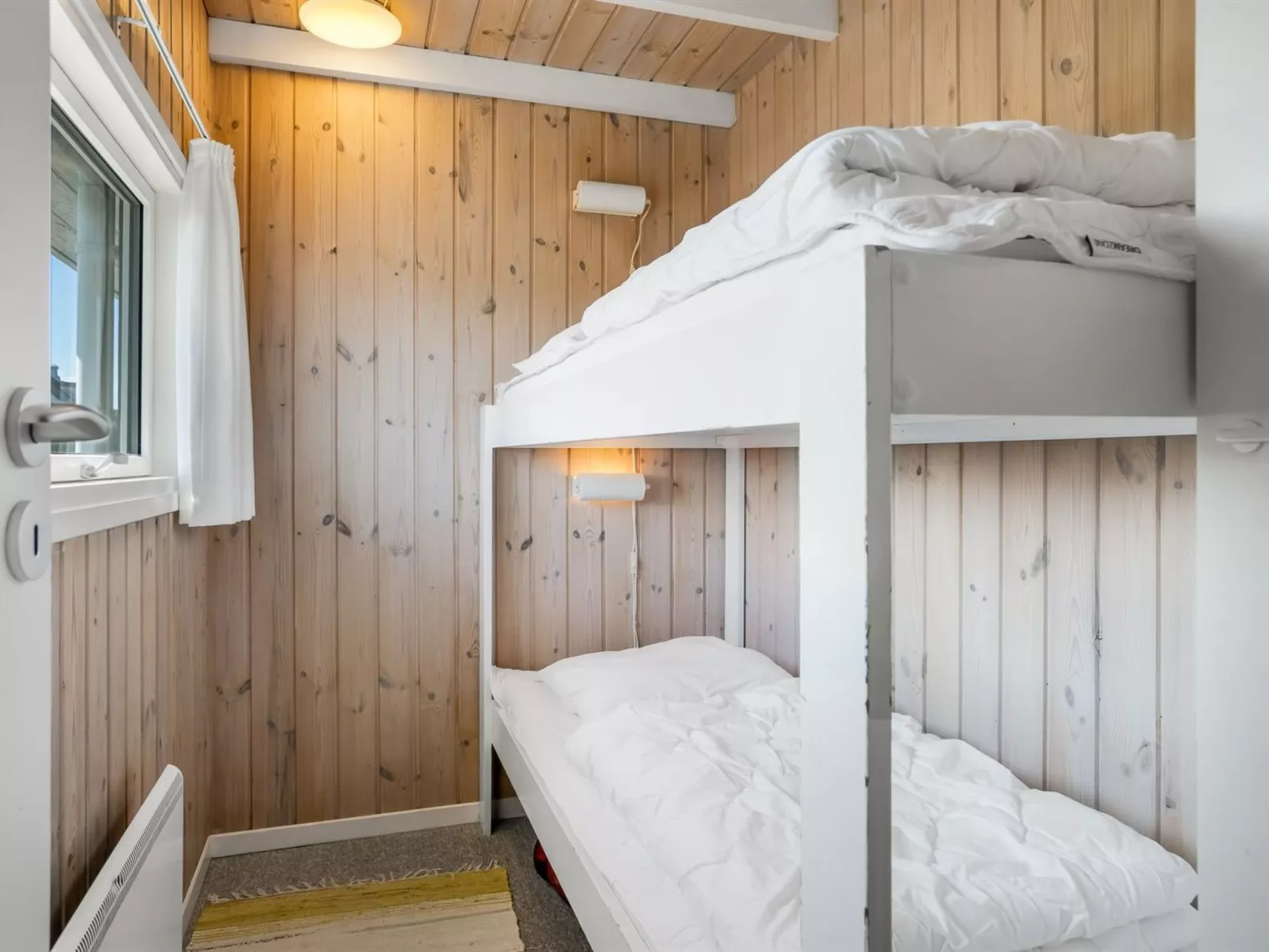 "Venja" - 200m from the sea-Binnen