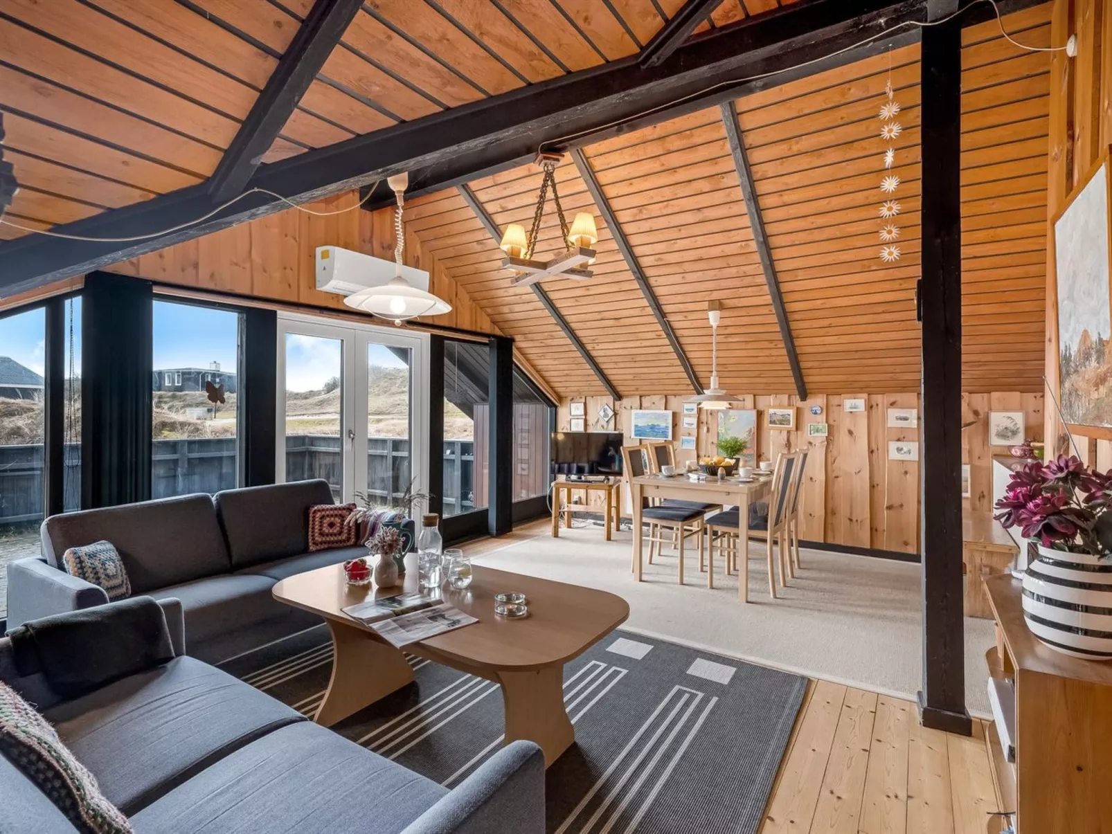 "Delia" - 300m from the sea-Binnen