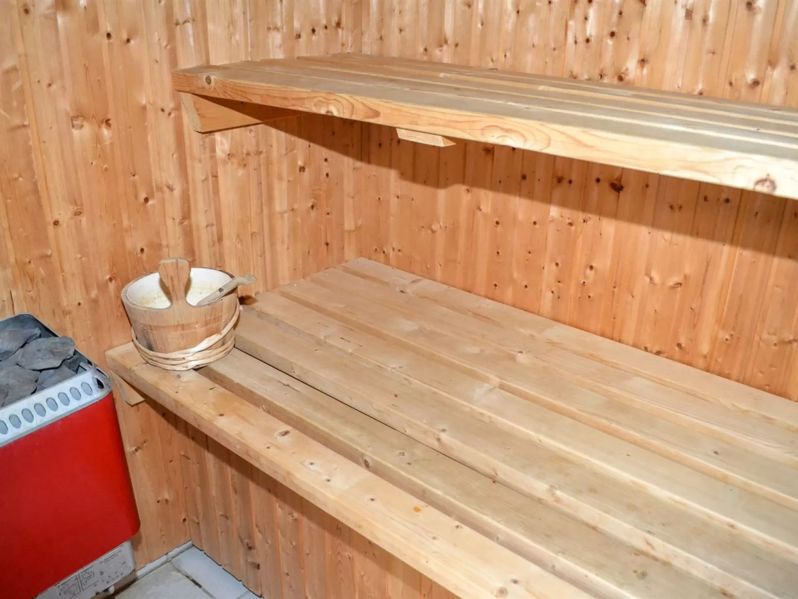 "Kalf" - 400m from the sea-Binnen