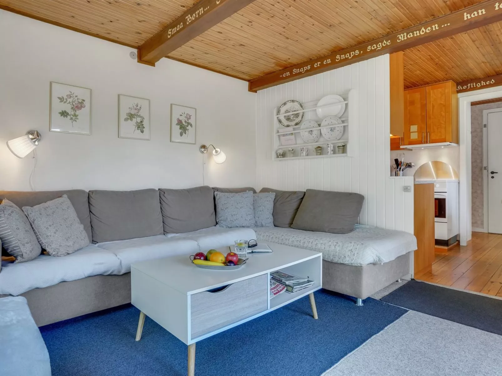 "Rahilka" - 700m from the sea-Binnen