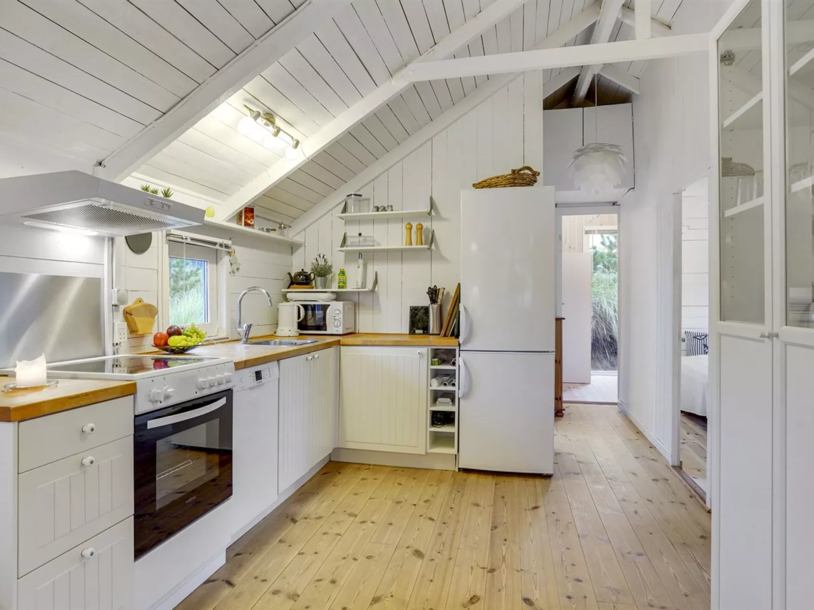 "Tameran" - 700m from the sea-Binnen