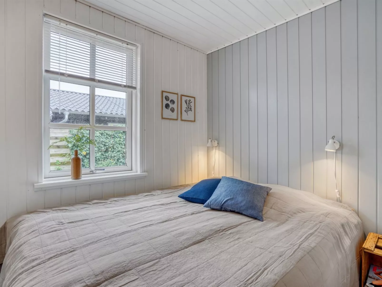 "Ajvi" - 50m from the sea-Binnen