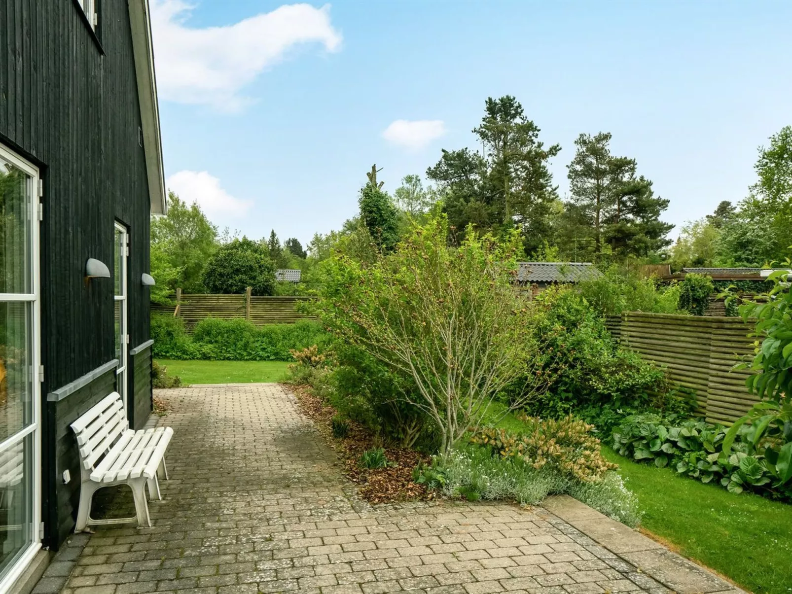 "Gullan" - 75m from the sea-Buiten