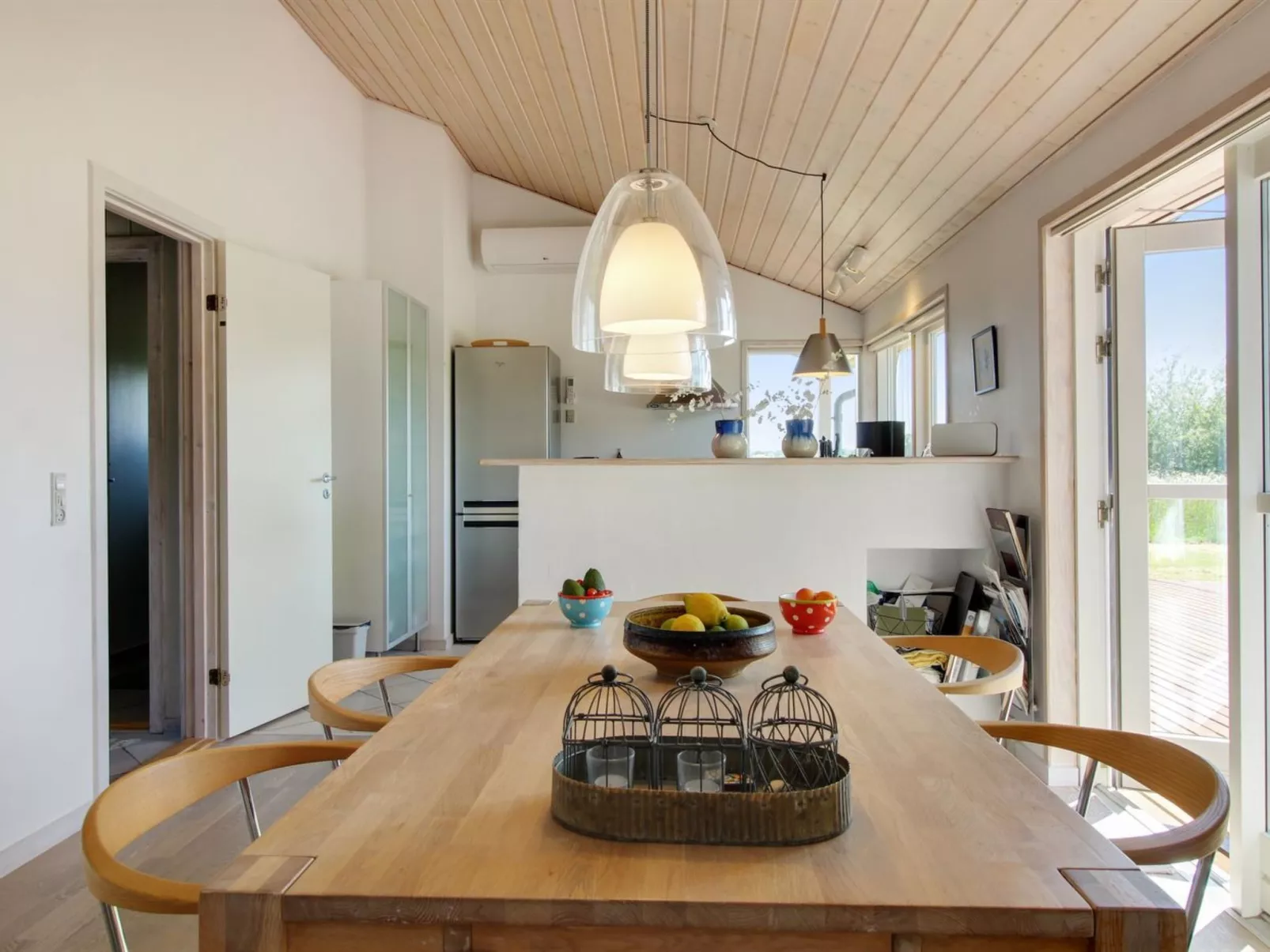 "Hampus" - 500m from the sea-Binnen