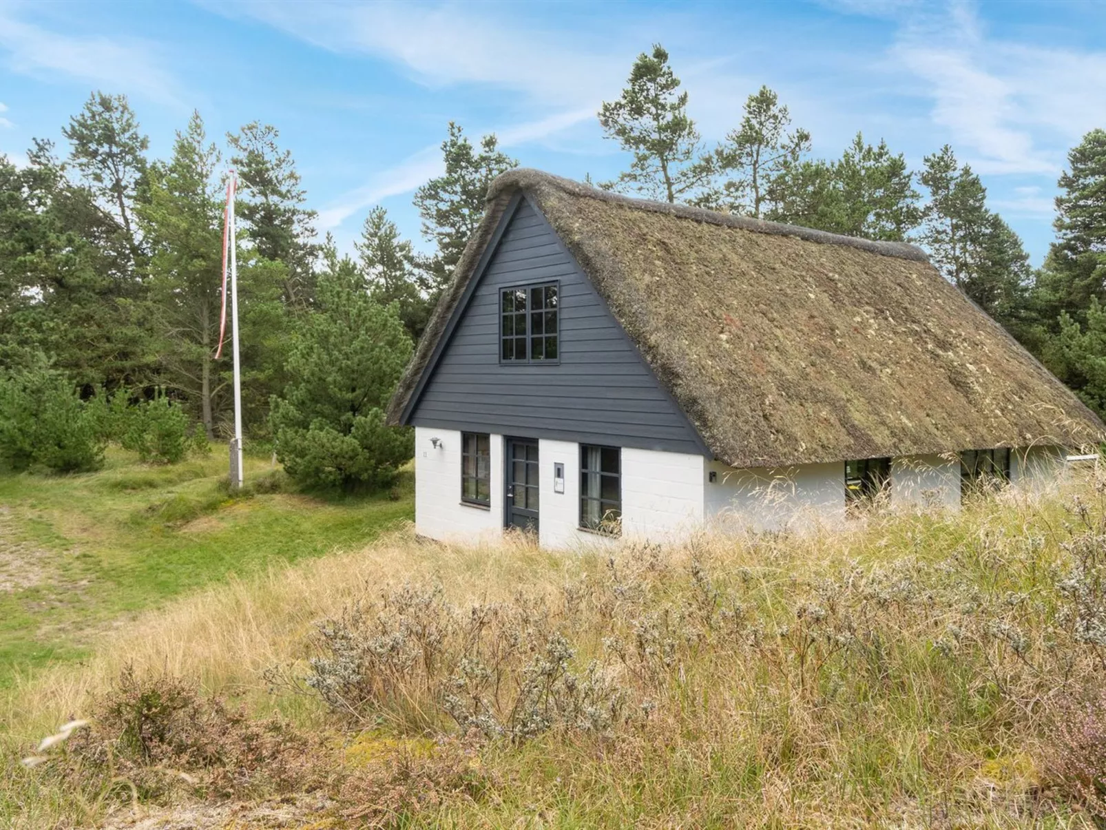 "Benedikta" - 2.4km from the sea-Buiten