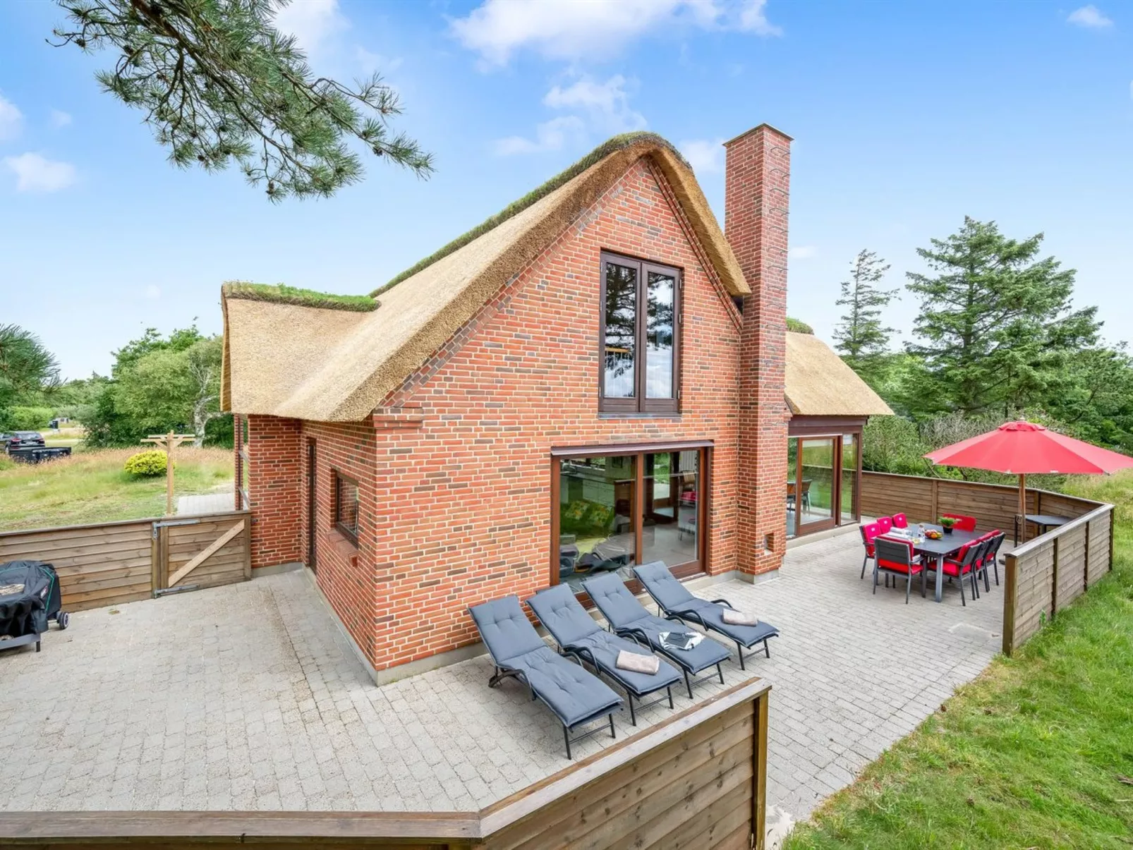 "Martje" - 900m from the sea-Buiten