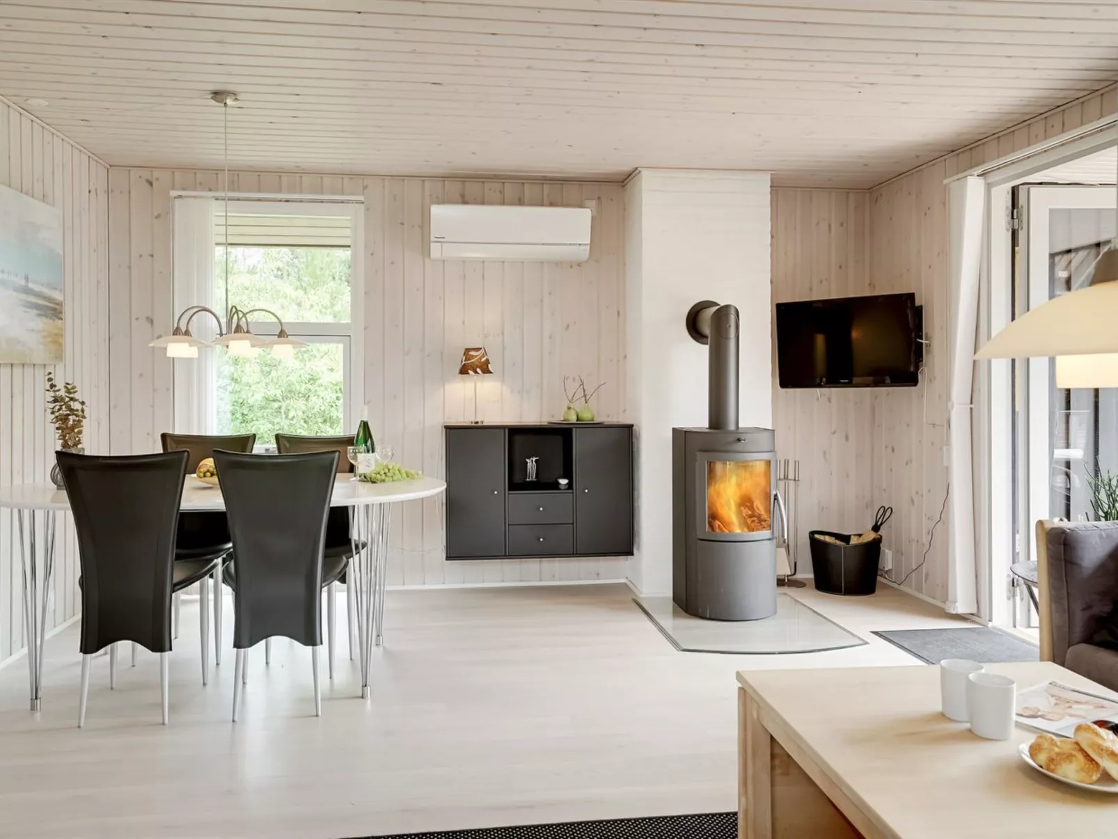 "Snioulf" - 1km from the sea-Binnen