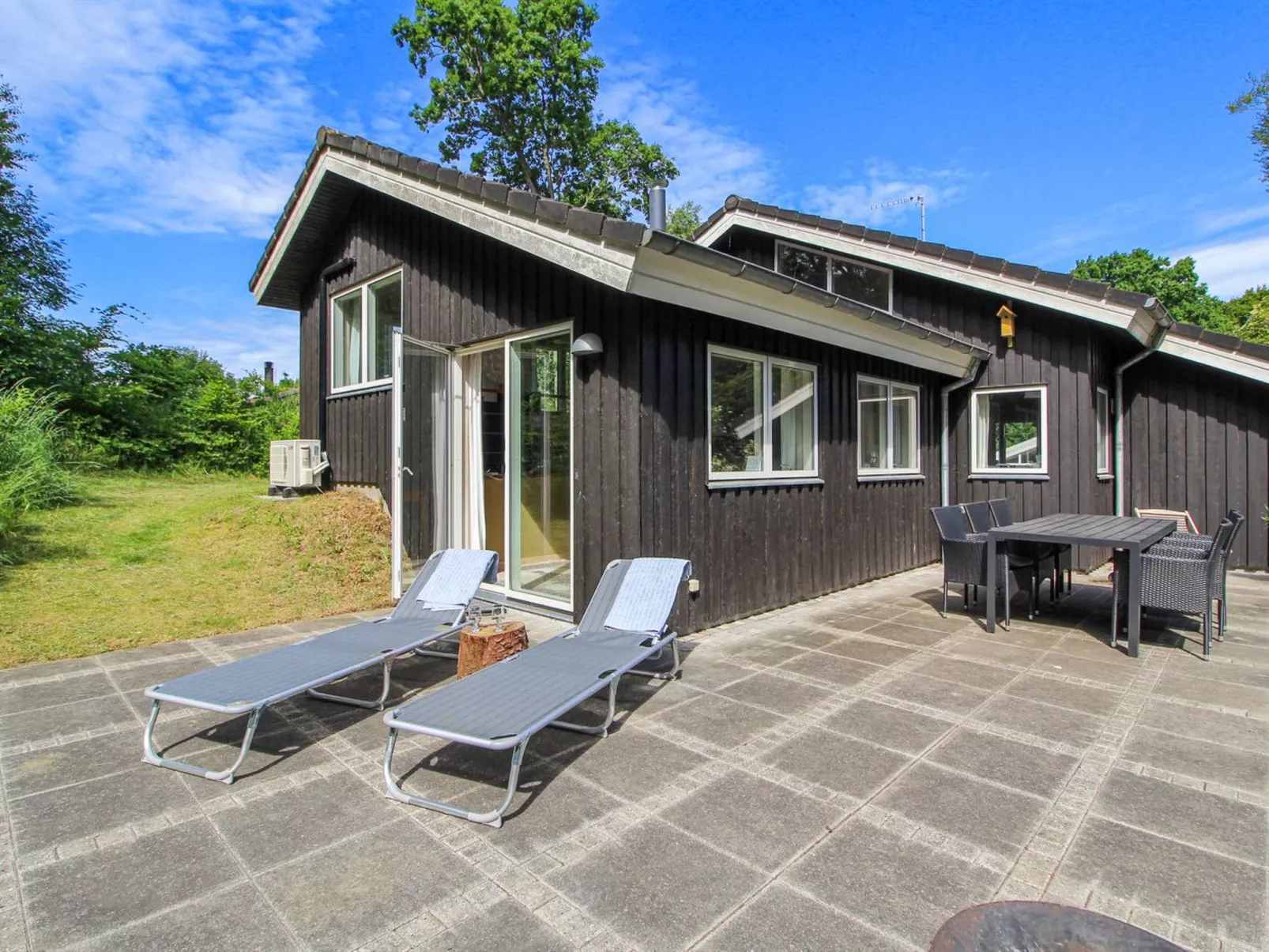 "Ernestina" - 500m from the sea-Buiten