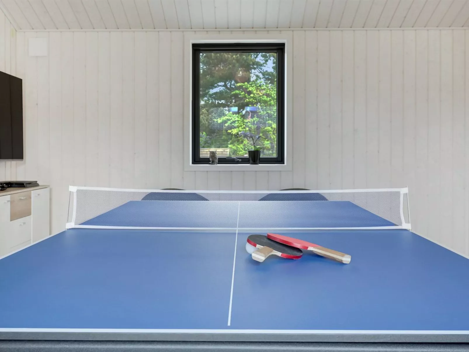 "Ignat" - 175m from the sea-Binnen