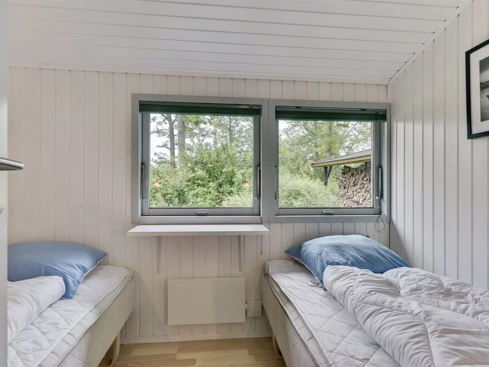 "Hasti" - 700m from the sea-Binnen