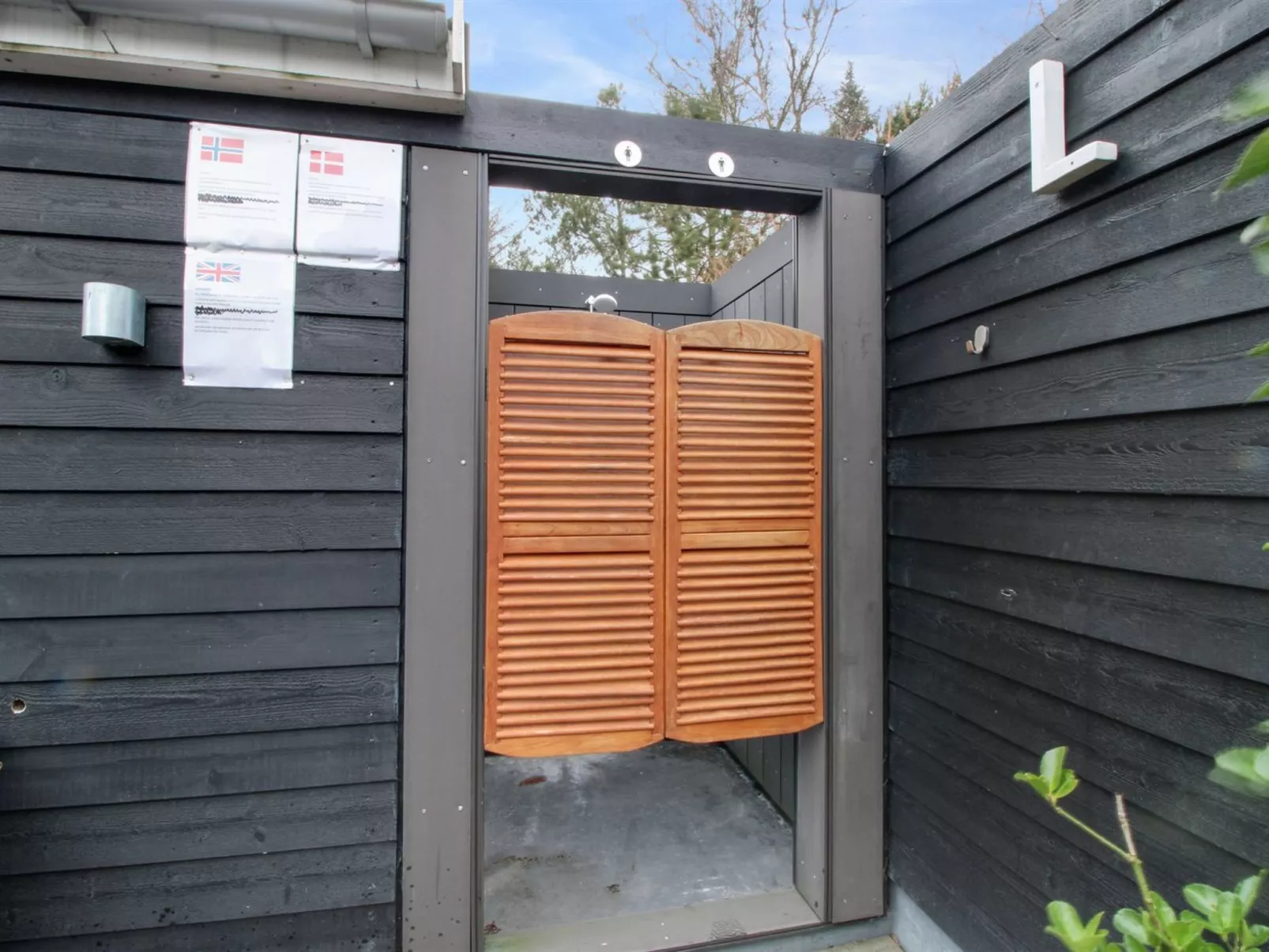 "Cholena" - 700m from the sea-Buiten