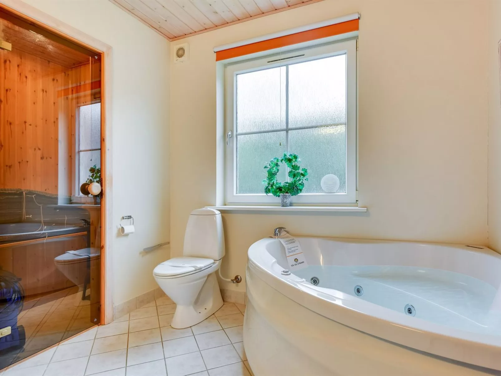 "Skjalm" - 100m to the fjord-Binnen